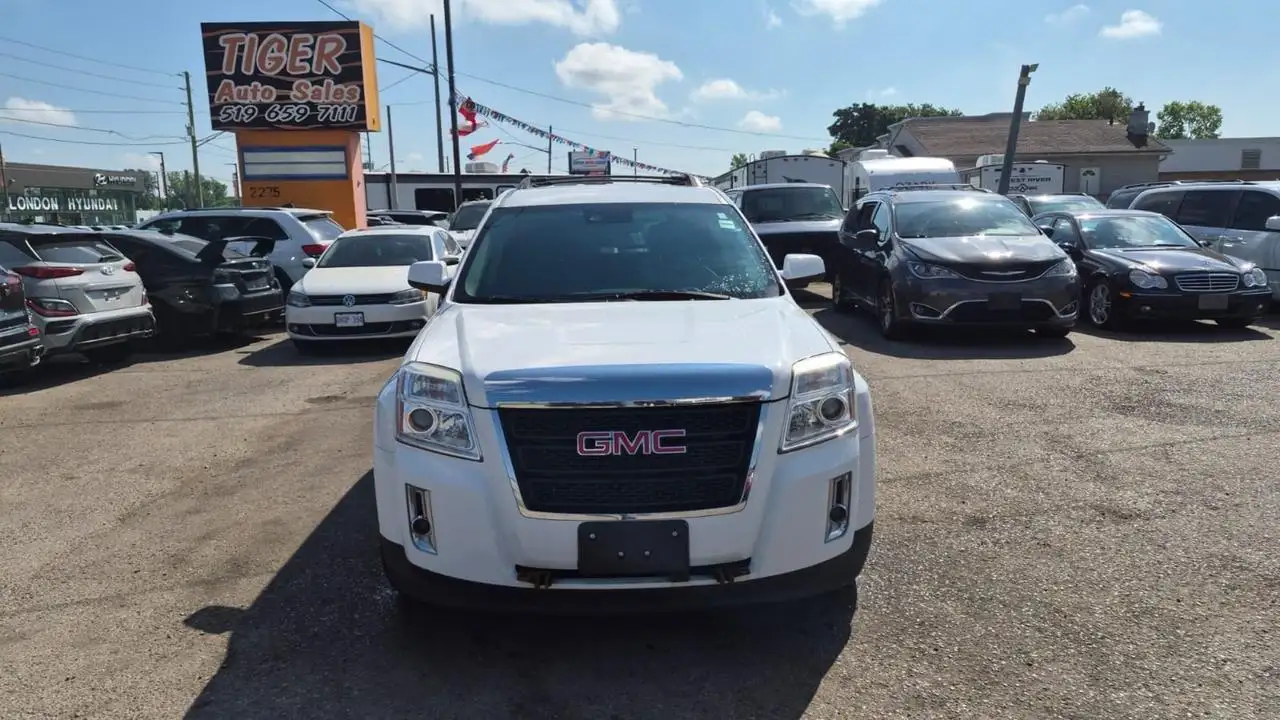 GMC Terrain photo GMC Terrain