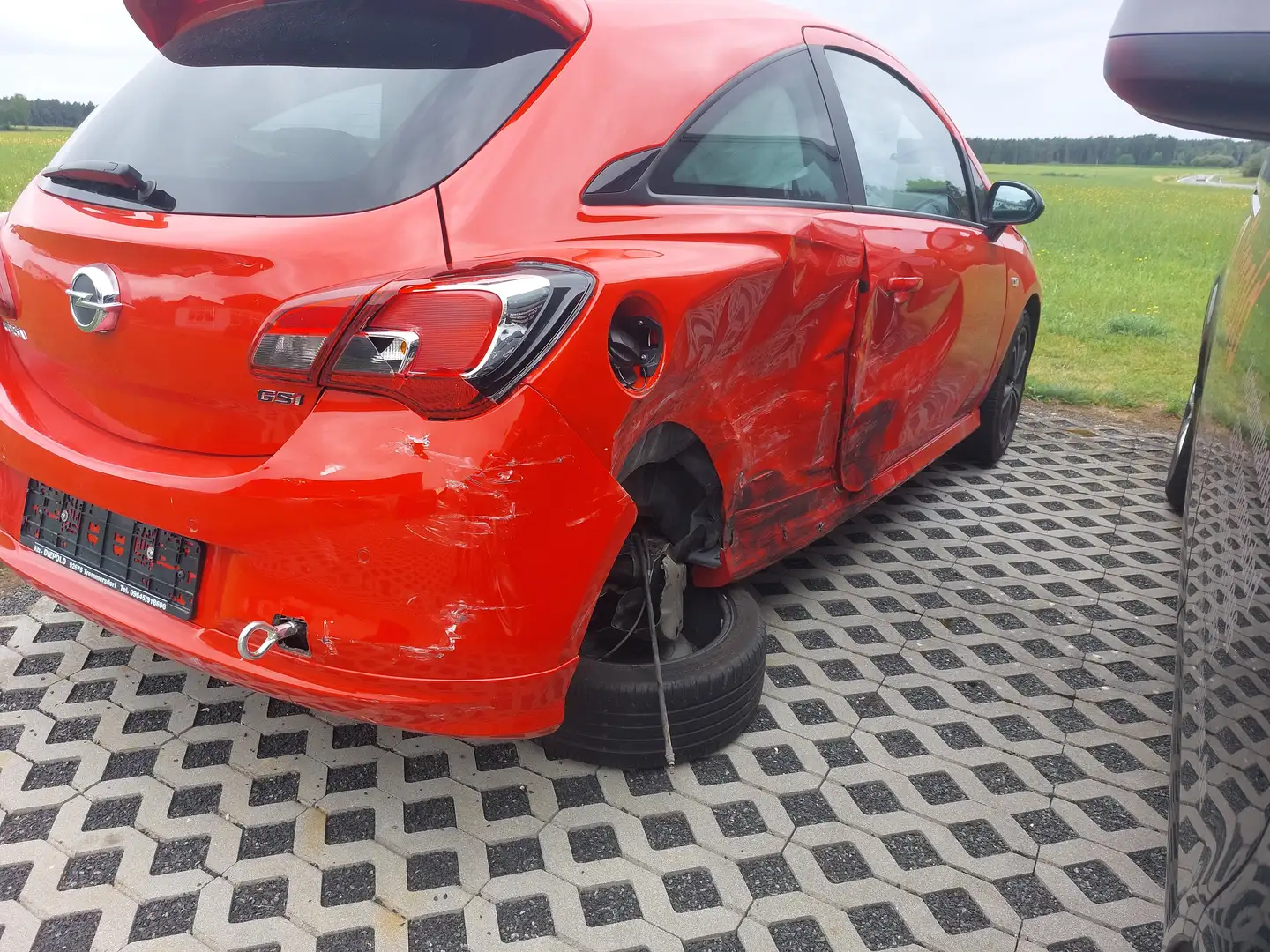 Opel Corsa 1.4 Turbo Start/Stop Color Edition   "Unfall" Rot - 1