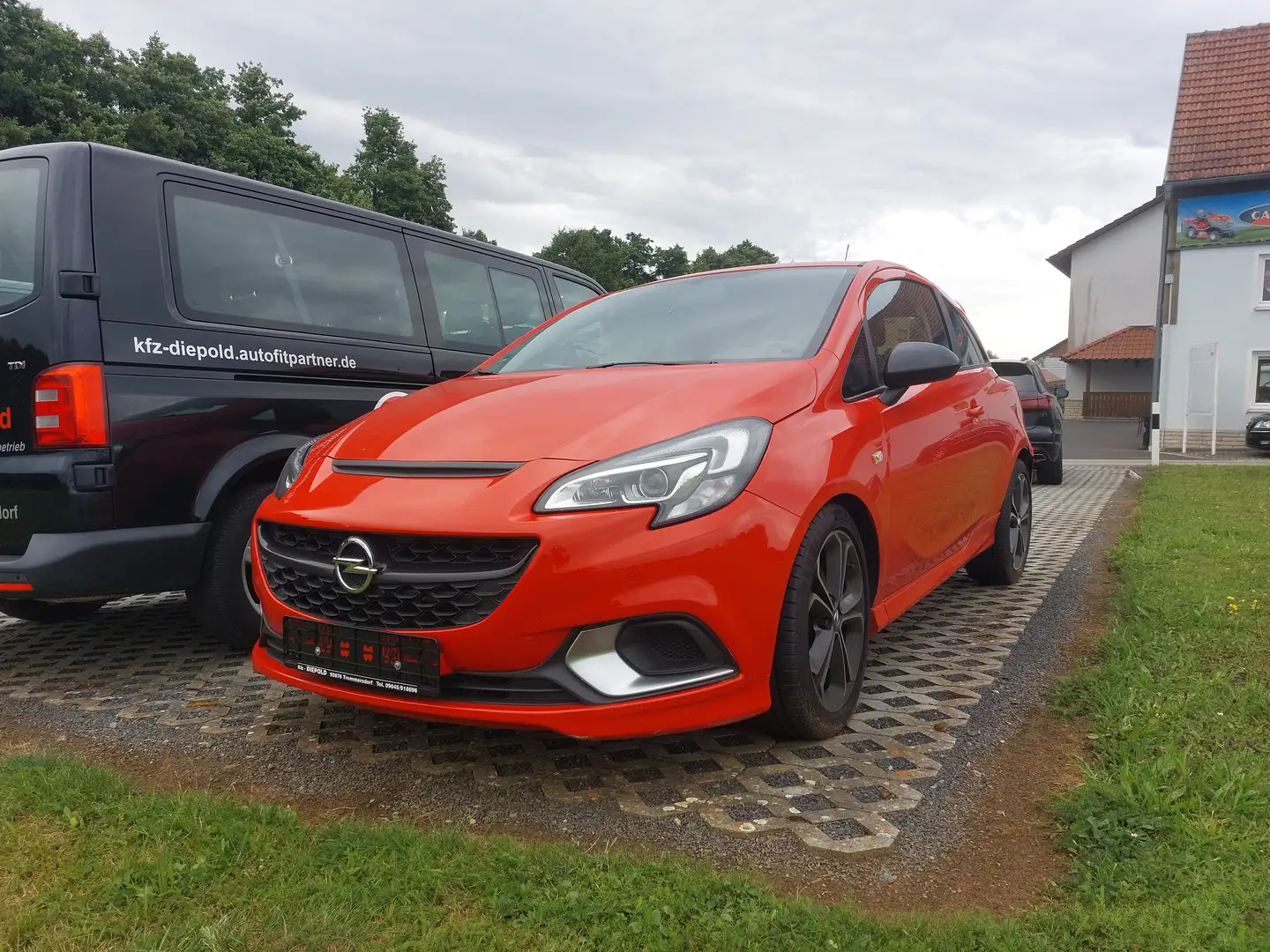 Opel Corsa 1.4 Turbo Start/Stop Color Edition   "Unfall" Rot - 2