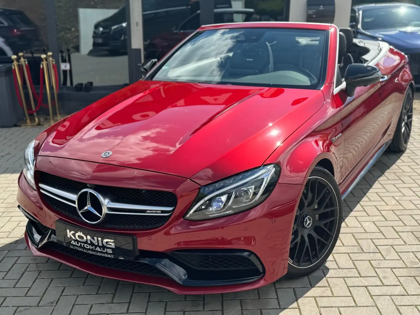 Mercedes-Benz C 63 AMG Cabrio o. OPF *Burmester*El.Sitze*360* Rot - 2