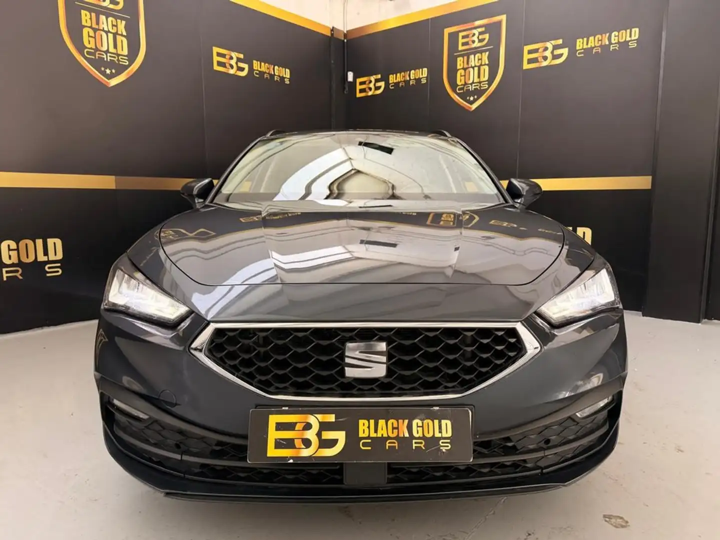 SEAT Leon 2.0 TDI 110kW DSG-7 Style Go Gris - 2