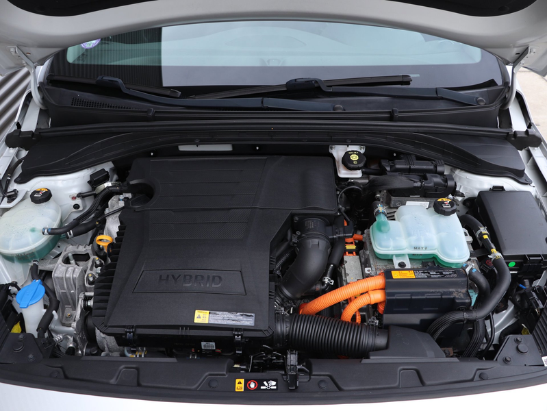 Hyundai IONIQ 1.6 GDi Comfort Automaat *Navigatie*Infinity-audio — photo 13