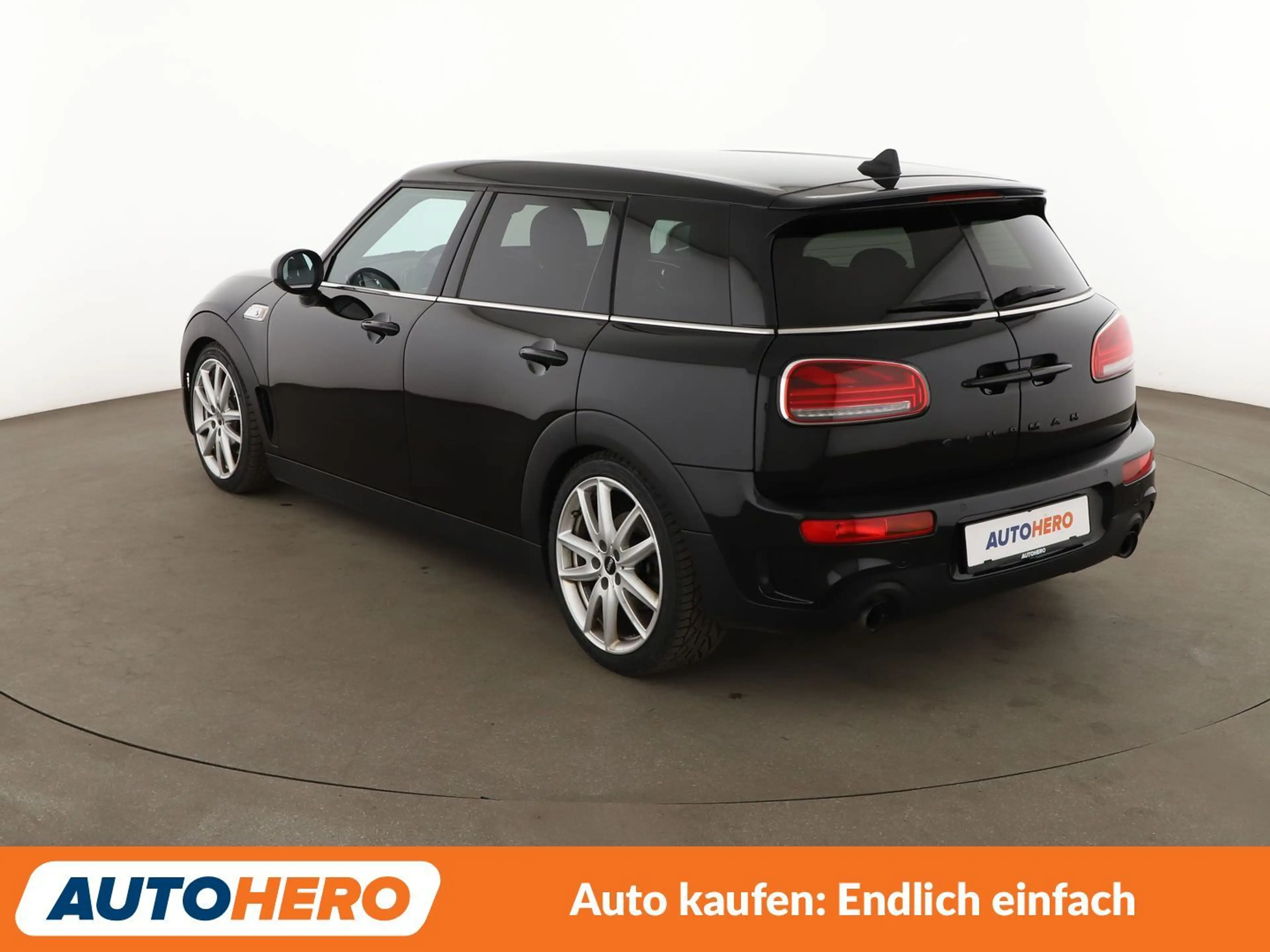 MINI Cooper S Clubman Cooper S Aut.*NAV*LED*TEMPO*PDC*SHZ*BT* — photo 4