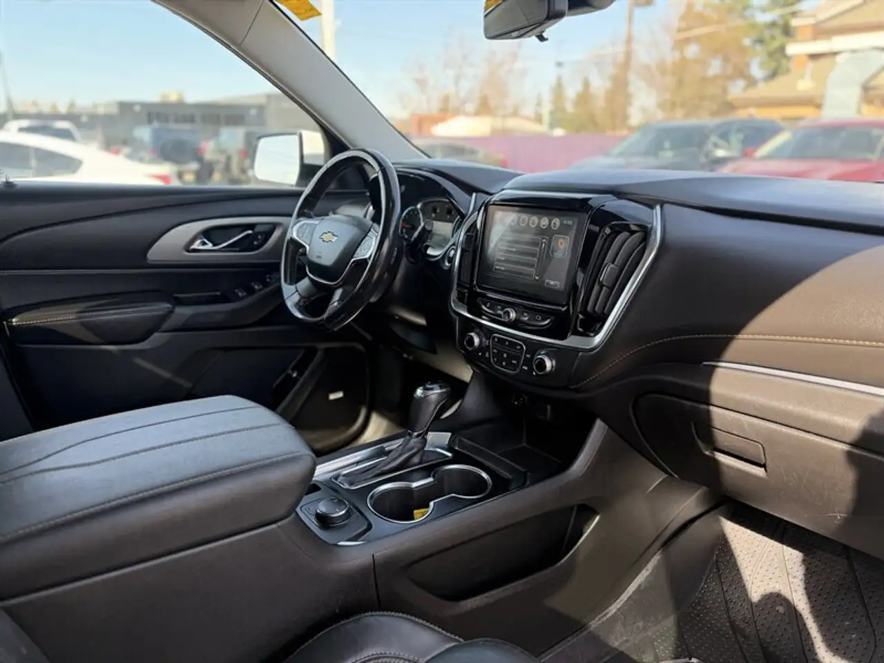 Chevrolet Traverse снимка Chevrolet Traverse