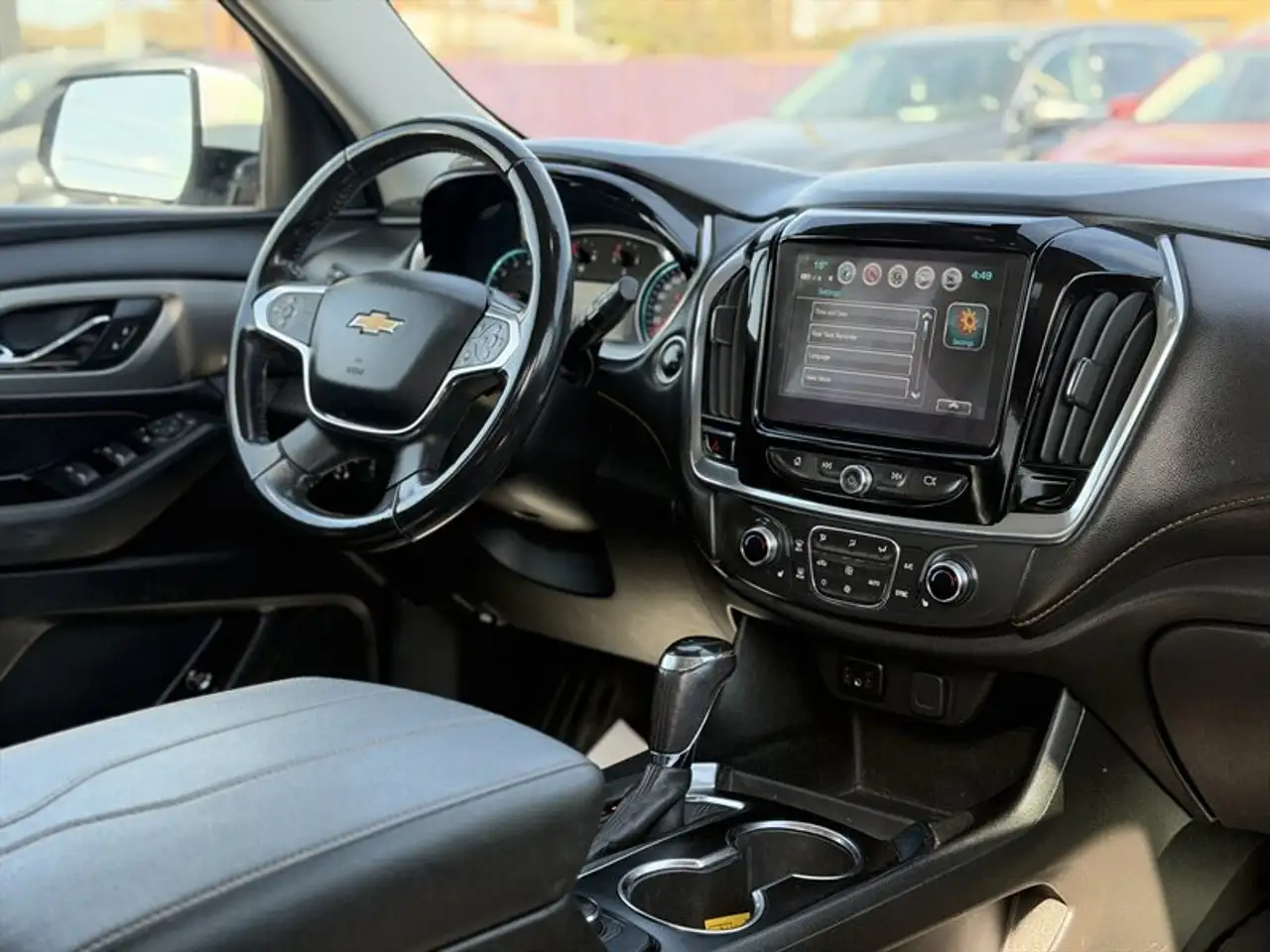 Chevrolet Traverse снимка Chevrolet Traverse