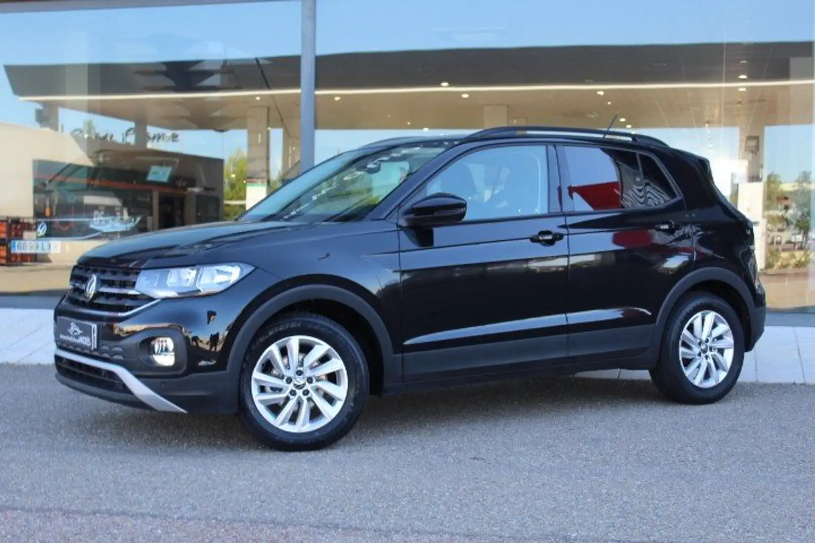 Volkswagen T-Cross 1.0 TSI Advance 81kW Negro - 2