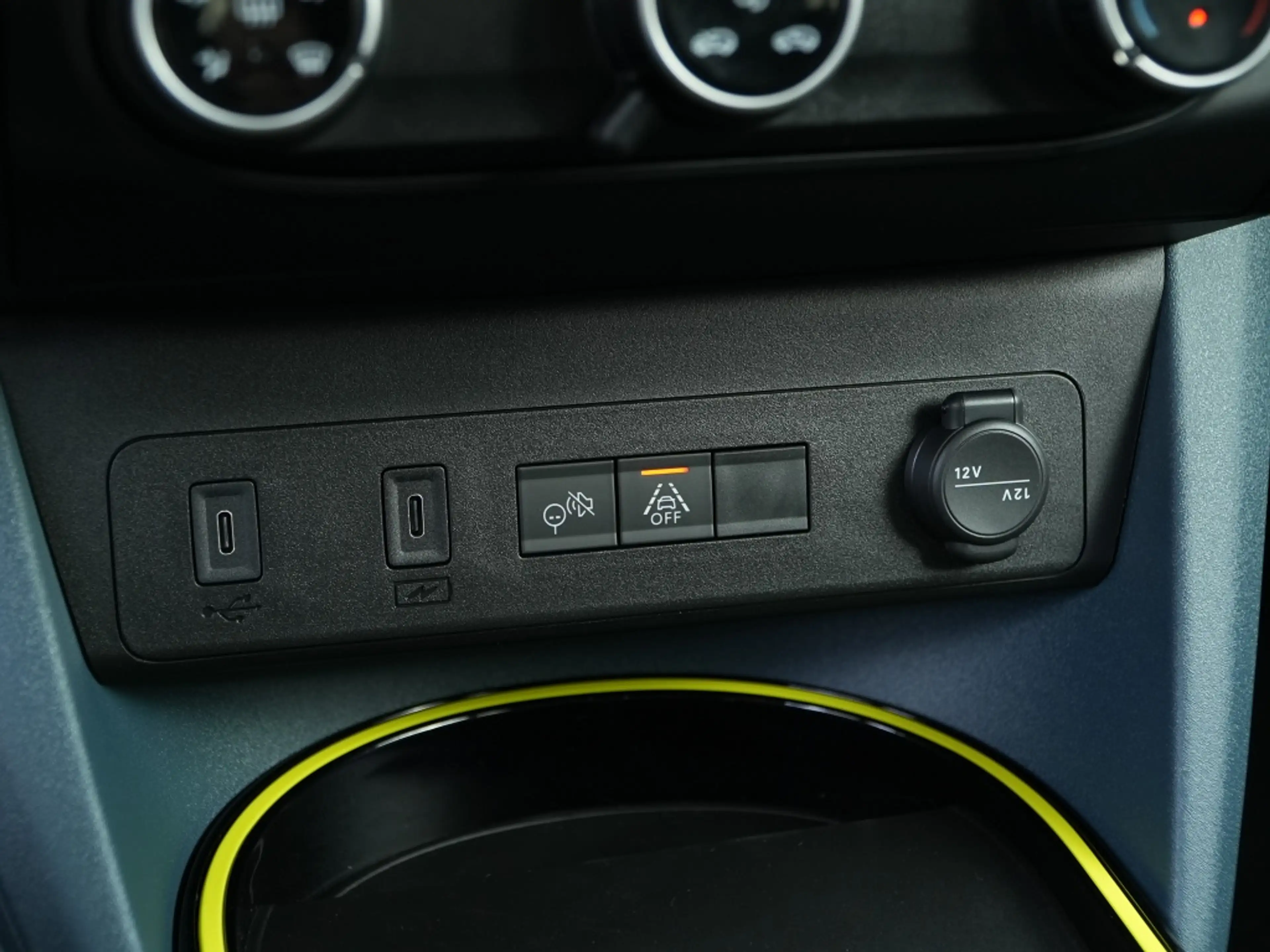 Fiat Grande Panda 1.2 Hybrid 100 PK Icon | Pack Style | Automaat — photo 13
