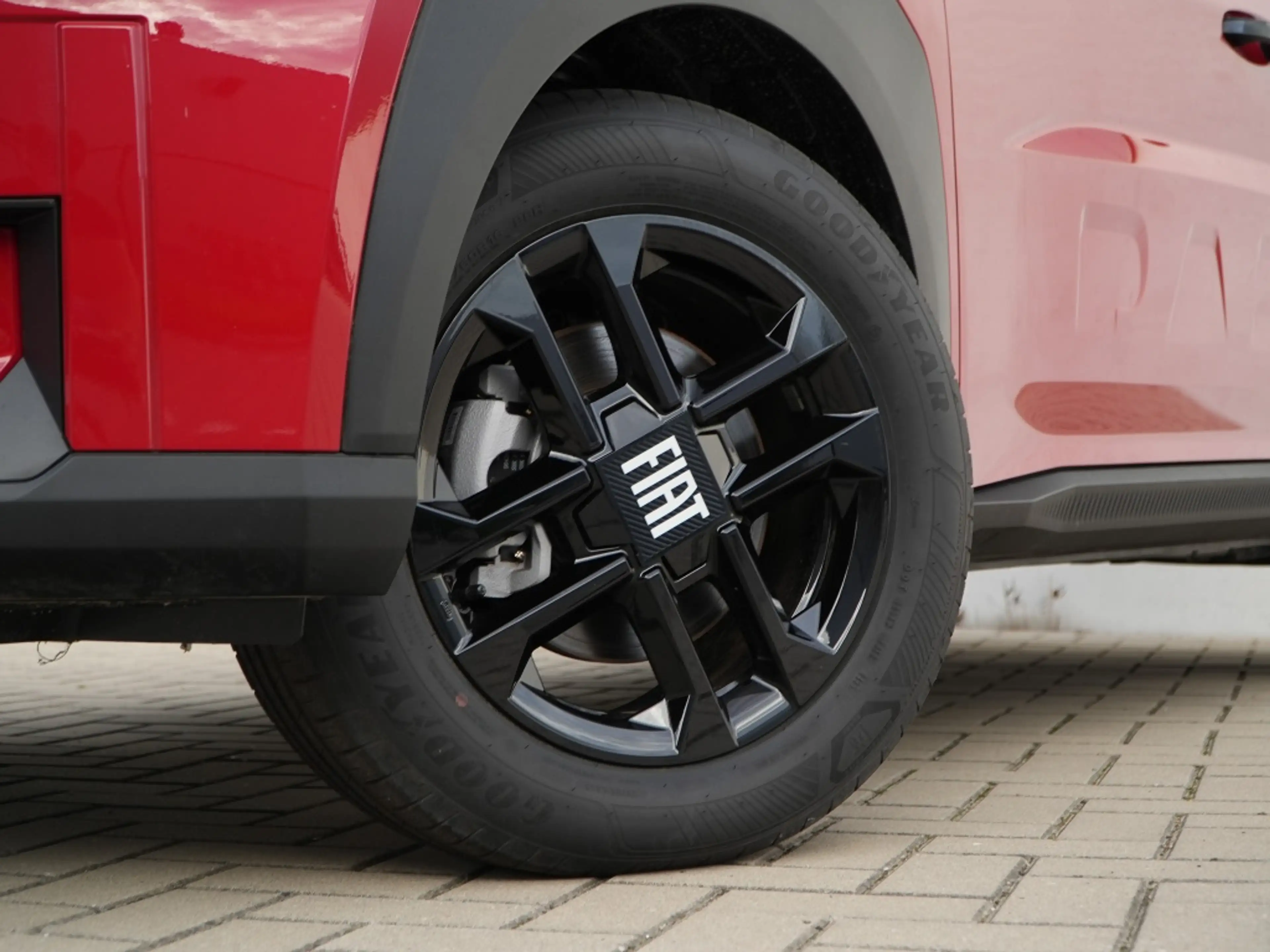 Fiat Grande Panda 1.2 Hybrid 100 PK Icon | Pack Style | Automaat — photo 3