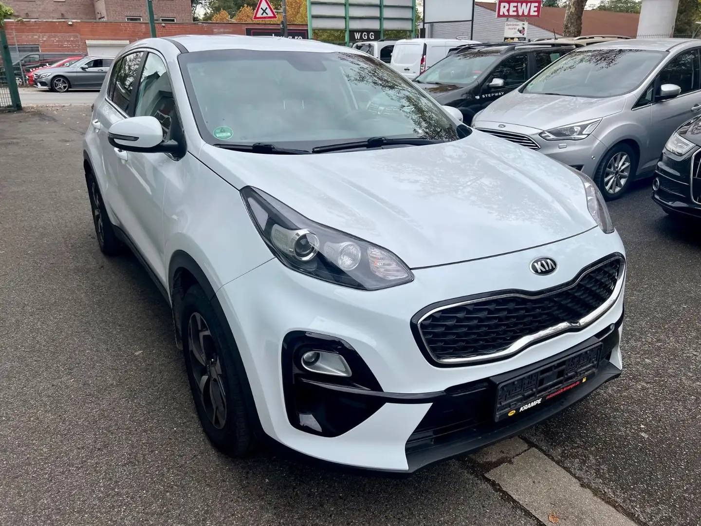 Kia Sportage 1.6 CRDi Vision"Automatik"Kamera"Navi" Weiß - 1