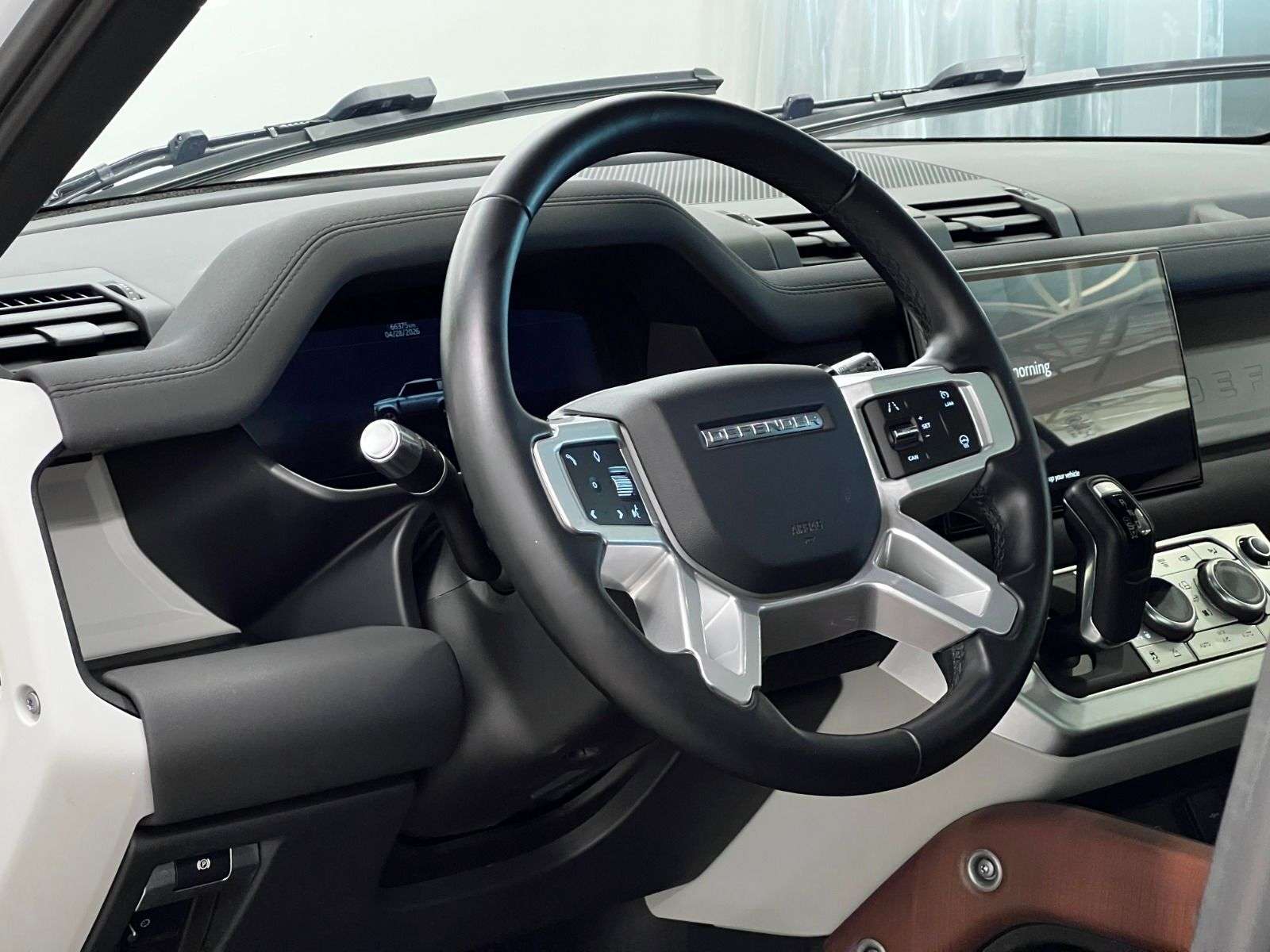 2022 Land Rover Defender 110 S AWD thumb 29