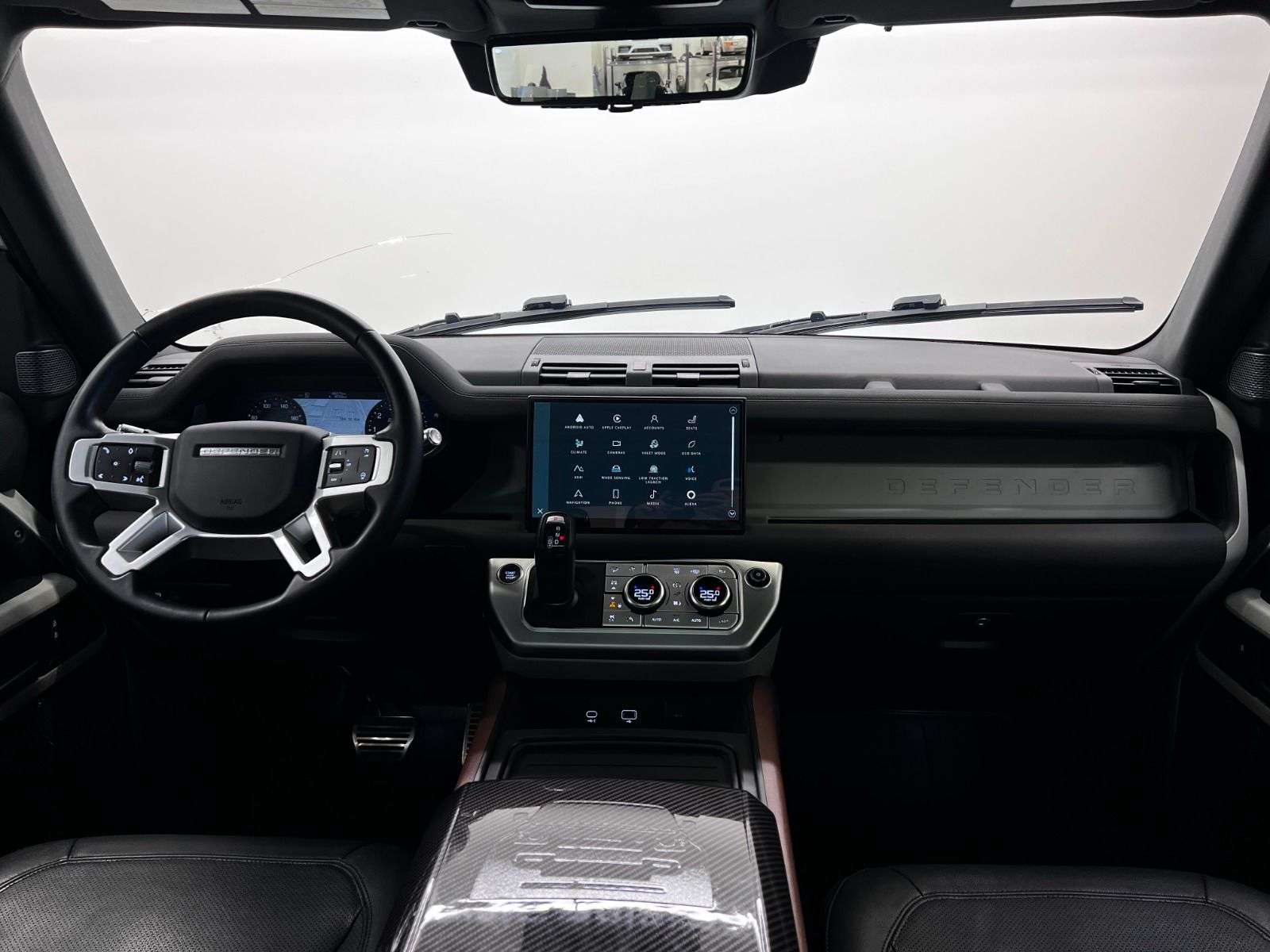 2022 Land Rover Defender 110 S AWD thumb 32