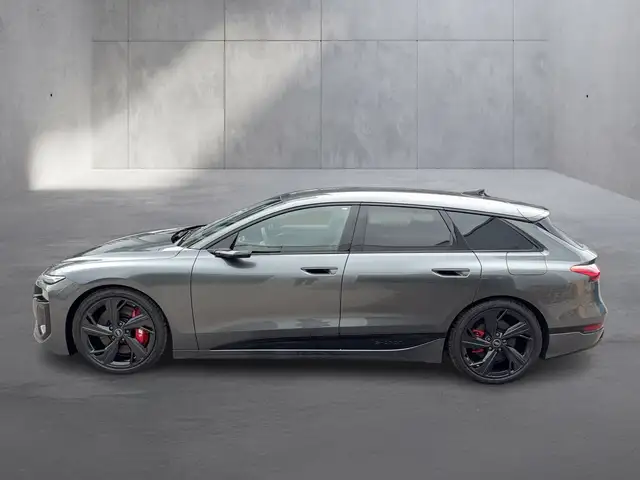 Audi E-Tron view 2