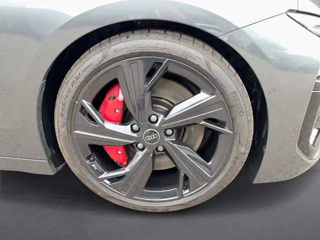 Audi E-Tron view 7