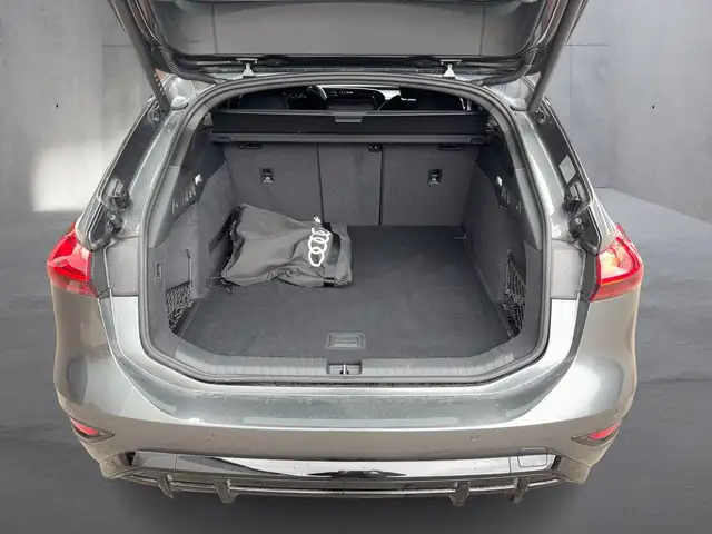Audi E-Tron view 13