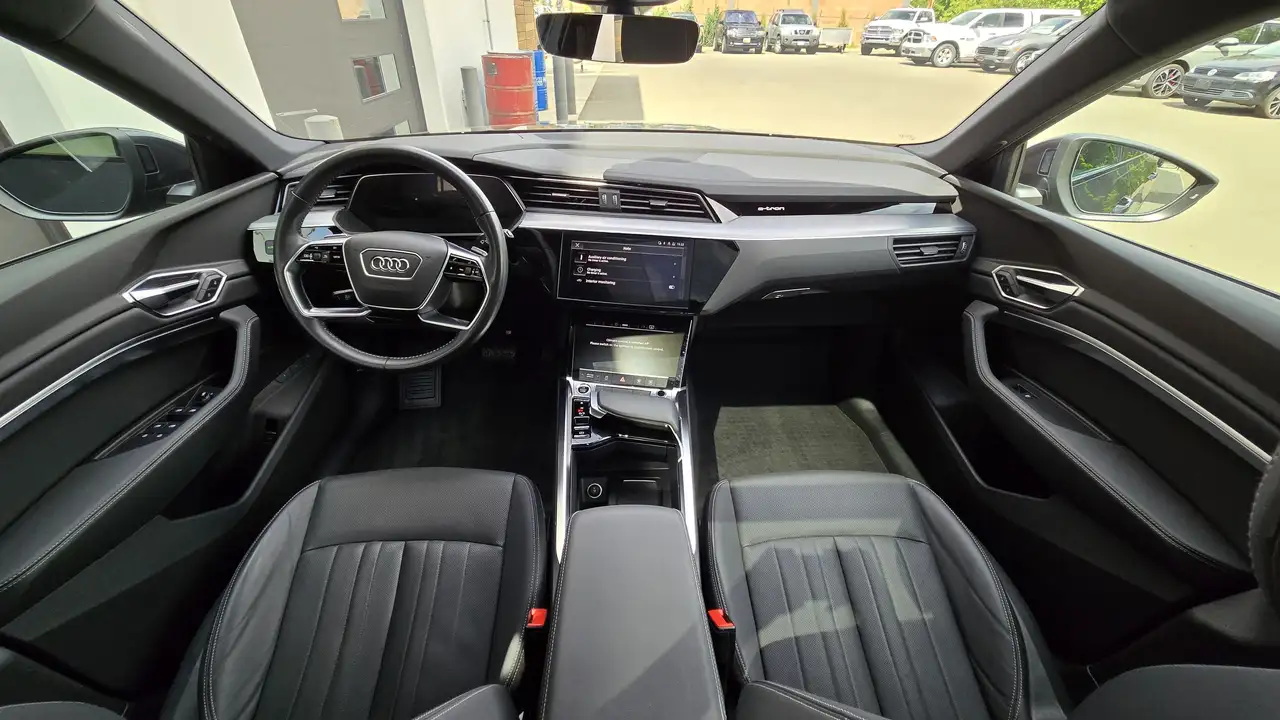 Audi e-tron снимка Audi e-tron