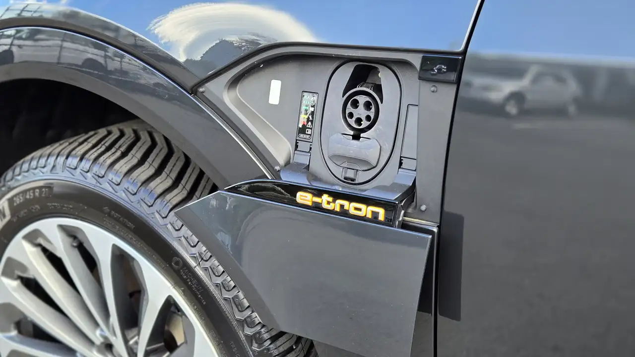 Audi e-tron снимка Audi e-tron