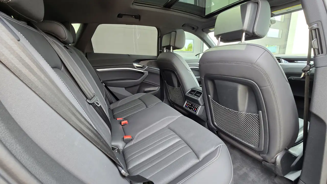 Audi e-tron снимка Audi e-tron