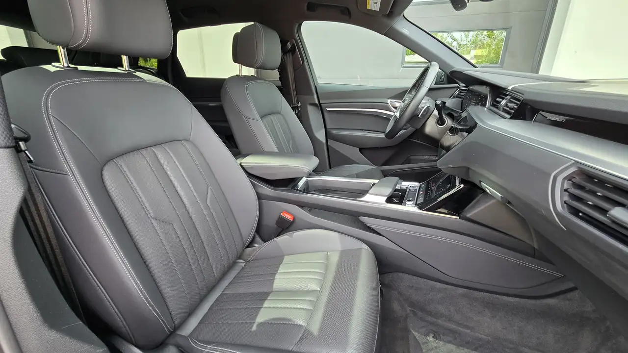 Audi e-tron снимка Audi e-tron