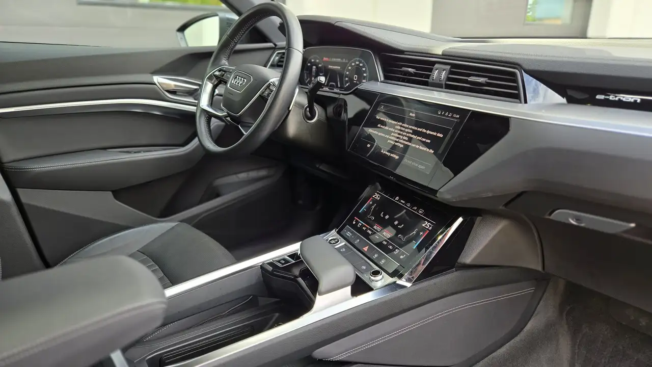 Audi e-tron снимка Audi e-tron