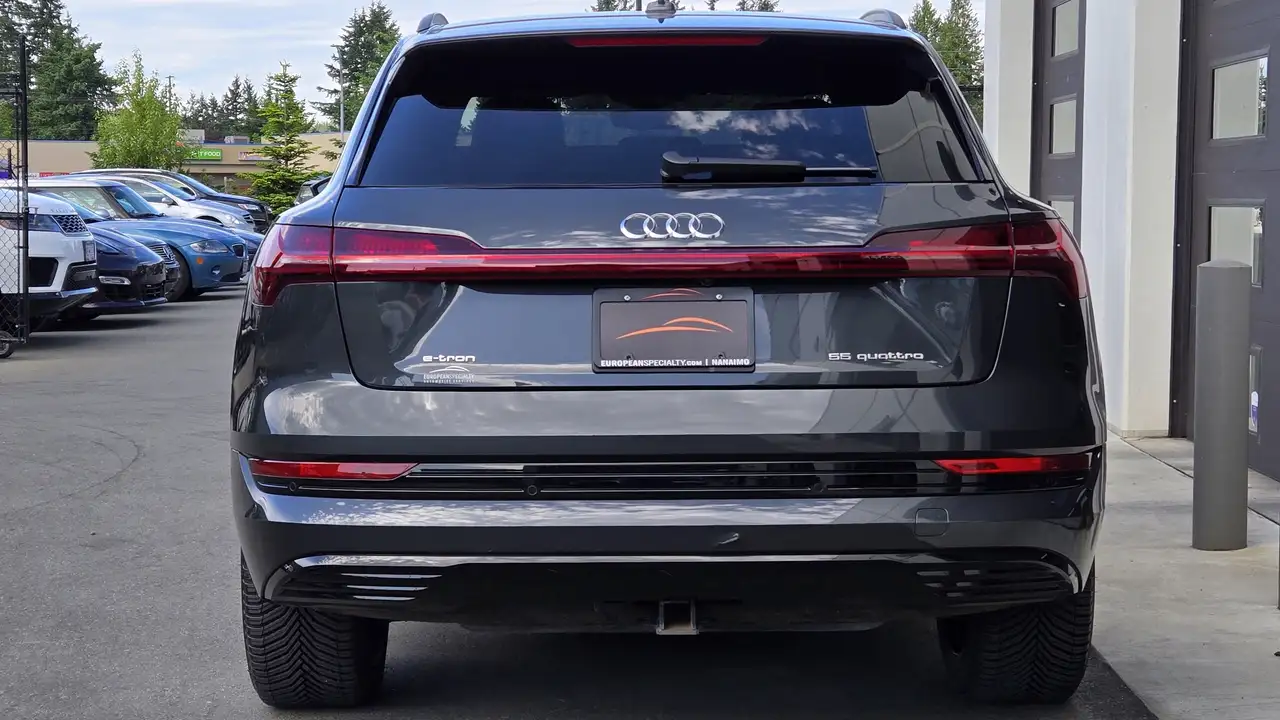 Audi e-tron снимка Audi e-tron