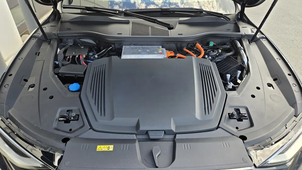 Audi e-tron снимка Audi e-tron