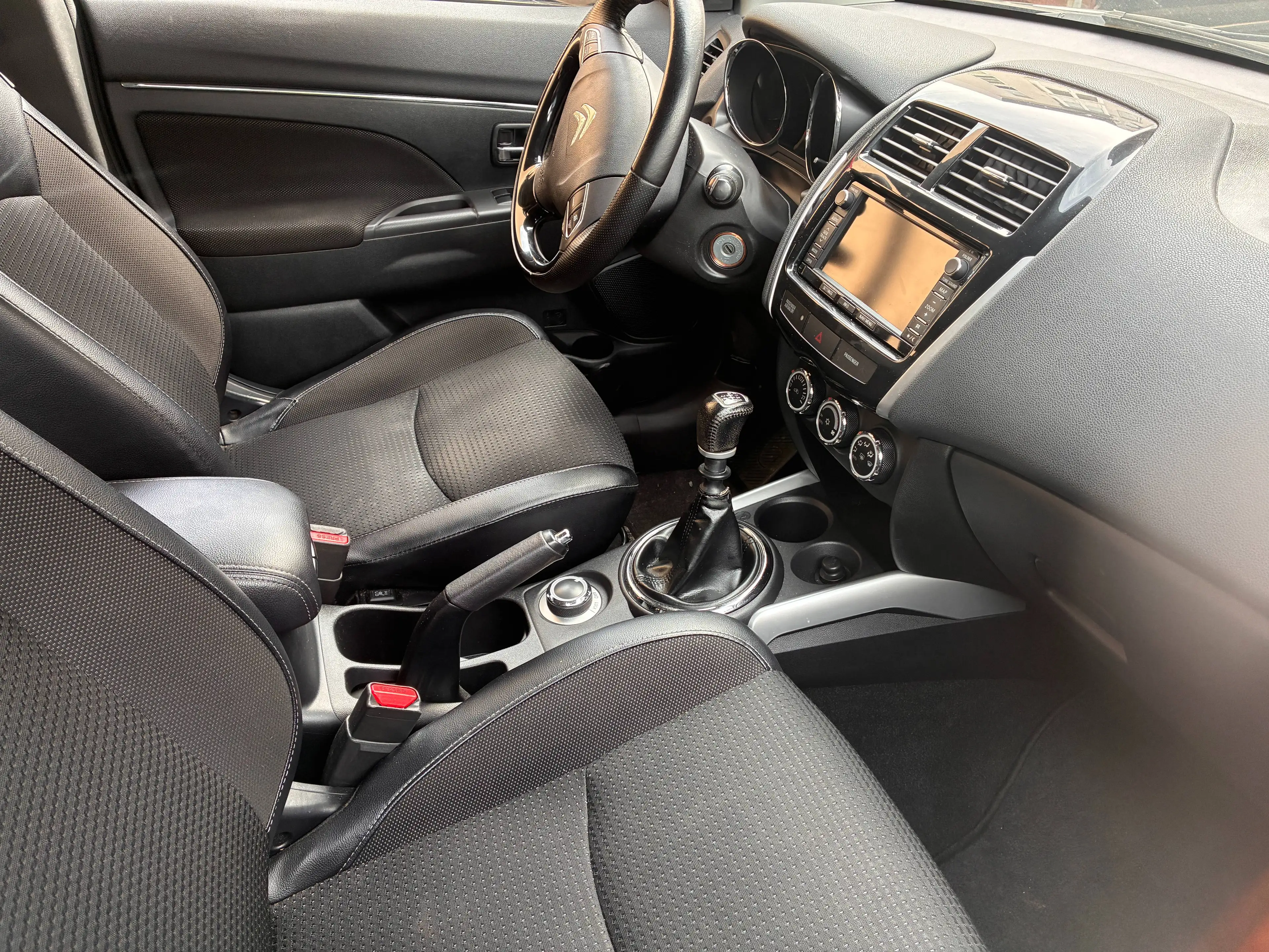 Citroen C4 Aircross C4 Aircross Diesel HDi 115 Stop — photo 3