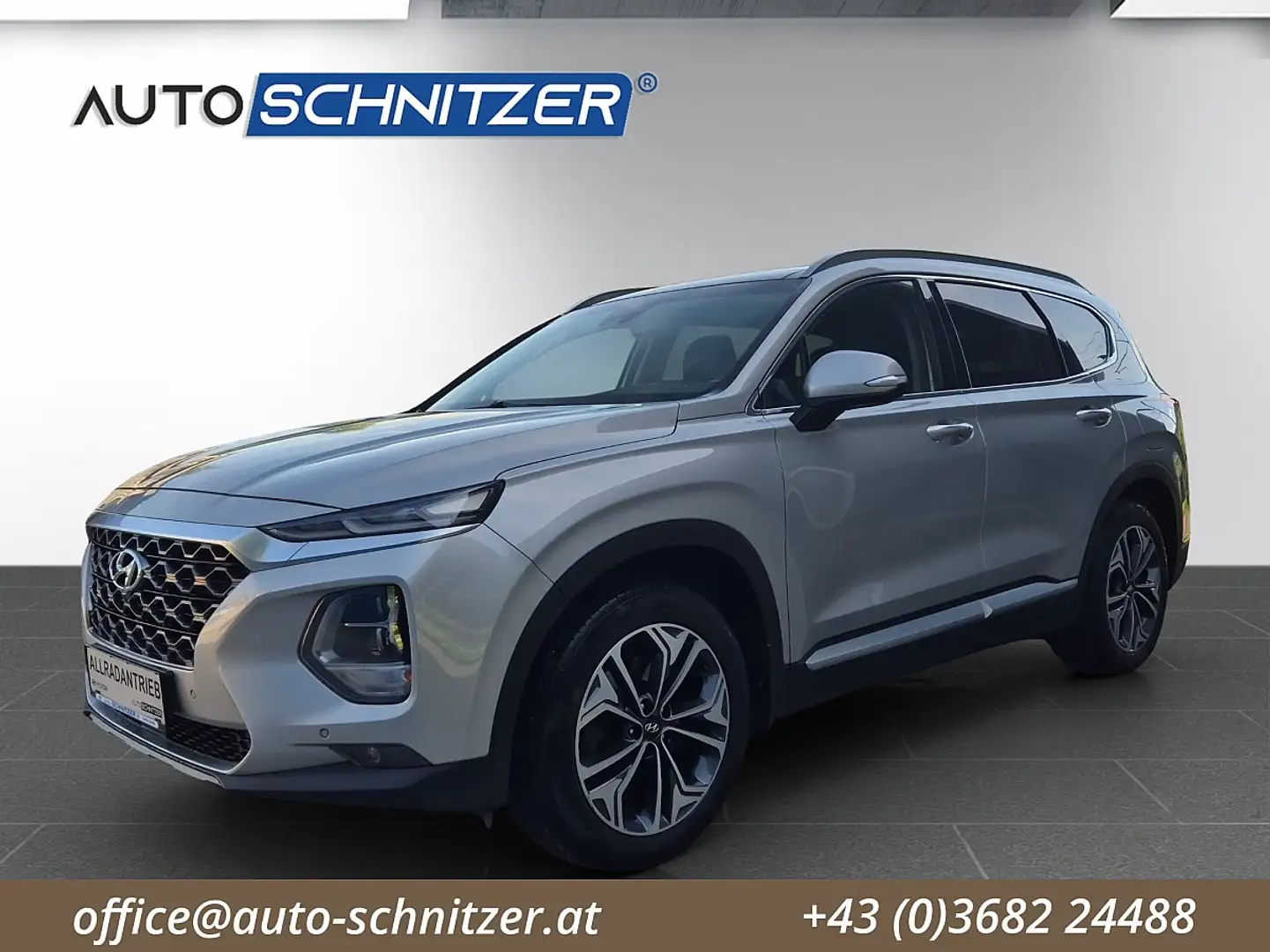 Hyundai SANTA FE Santa Fe 2,0 CRDi 4WD Level 6 Aut. Silber - 1