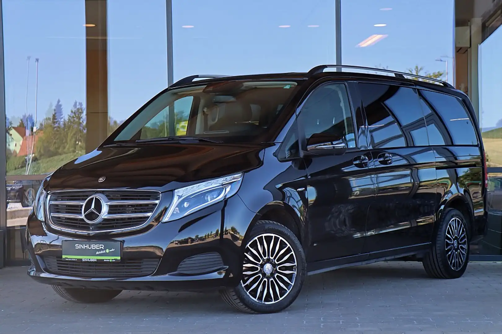 Mercedes-Benz V 250 d 4MATIC lang Avantgarde Aut. 7 Sitze AHK abneh... Schwarz - 1