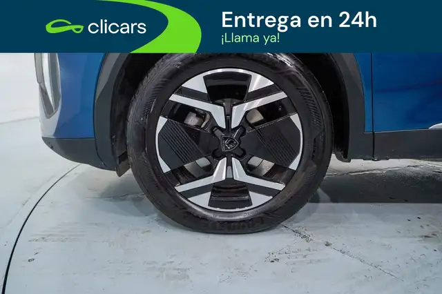 Peugeot 2008 view 11