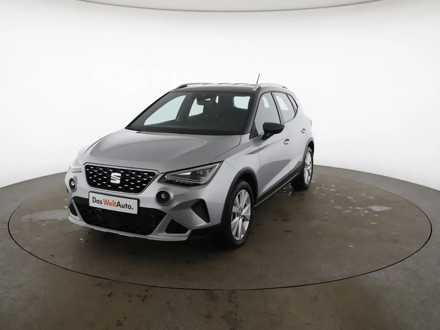 SEAT Arona Xperience 1.0 TSI DSG Silber - 1