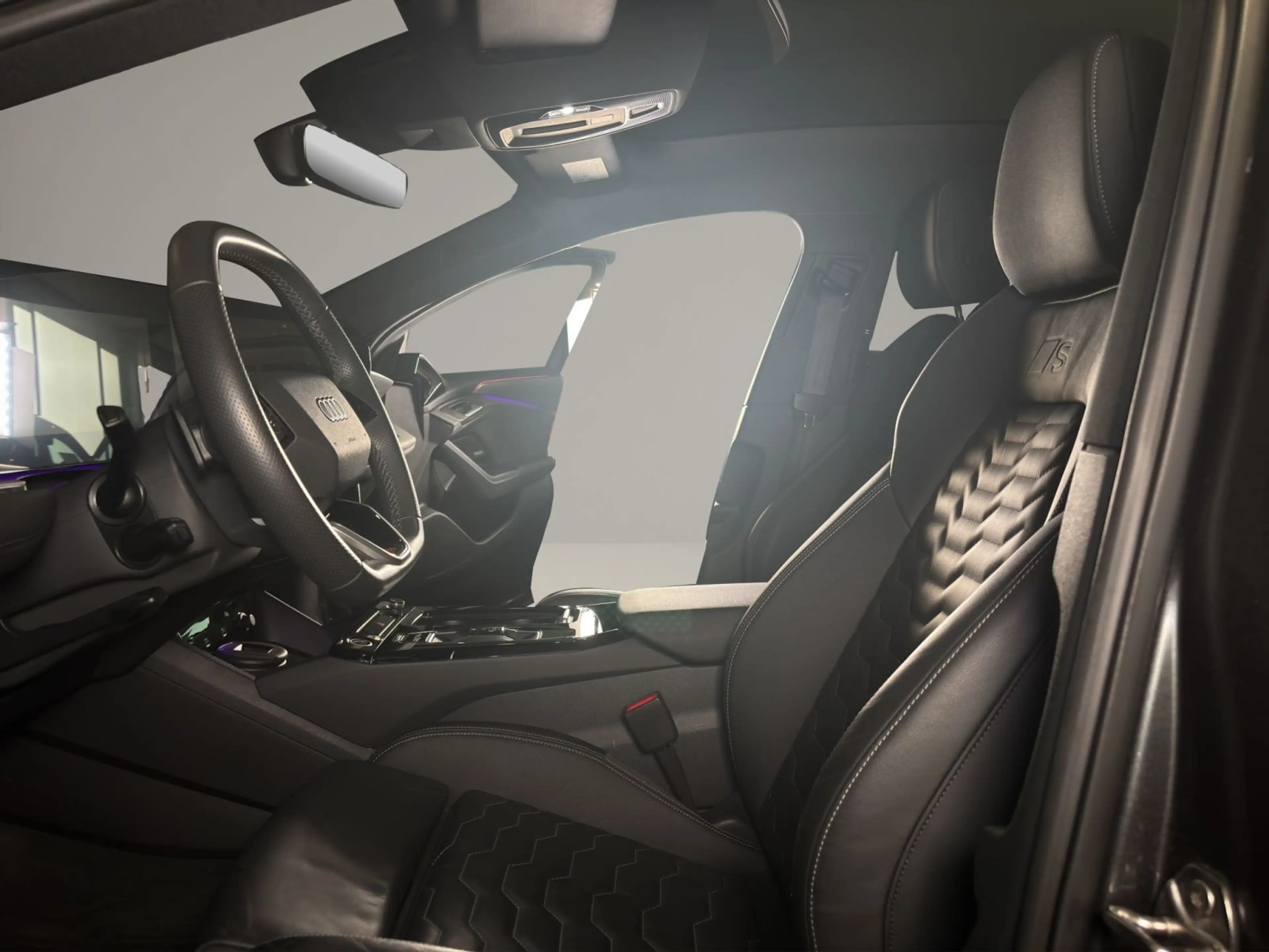 Audi A6 e-tron performance Panorama S-Line LED — photo 8