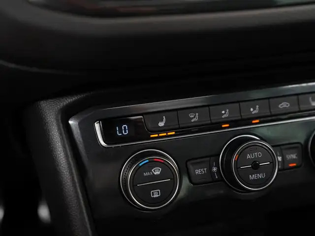 Volkswagen Tiguan view 13