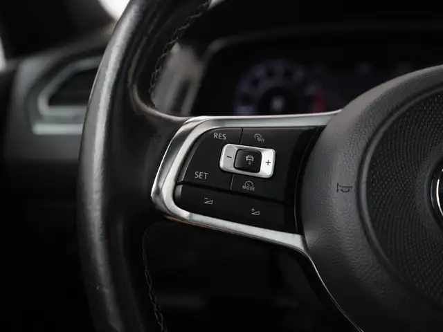 Volkswagen Tiguan view 8
