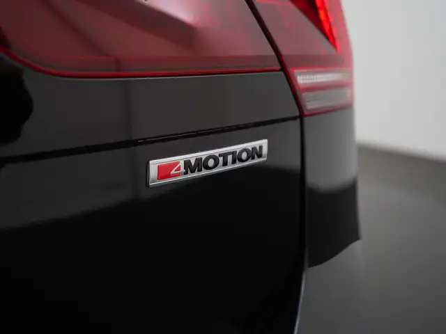 Volkswagen Tiguan view 24