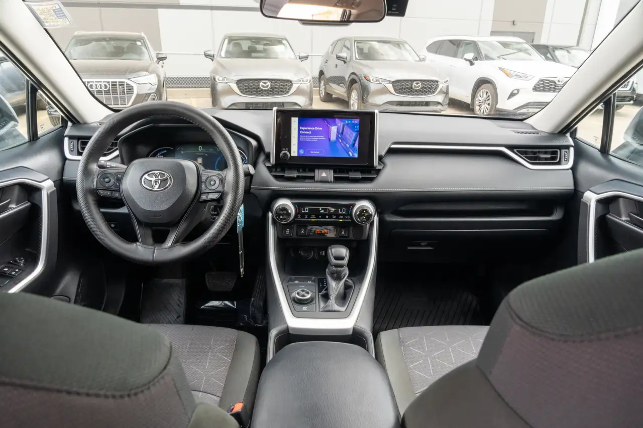 Toyota RAV 4 снимка Toyota RAV 4