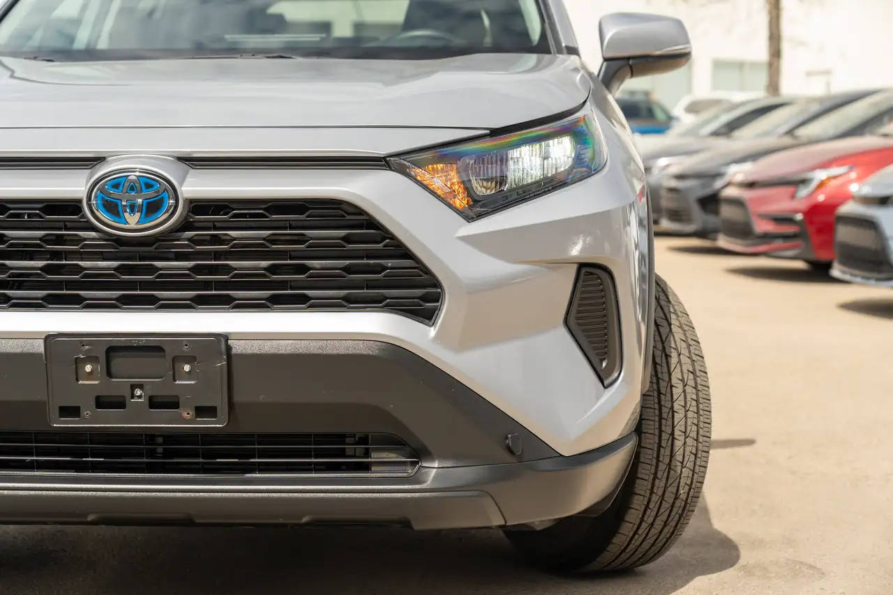 Toyota RAV 4 снимка Toyota RAV 4