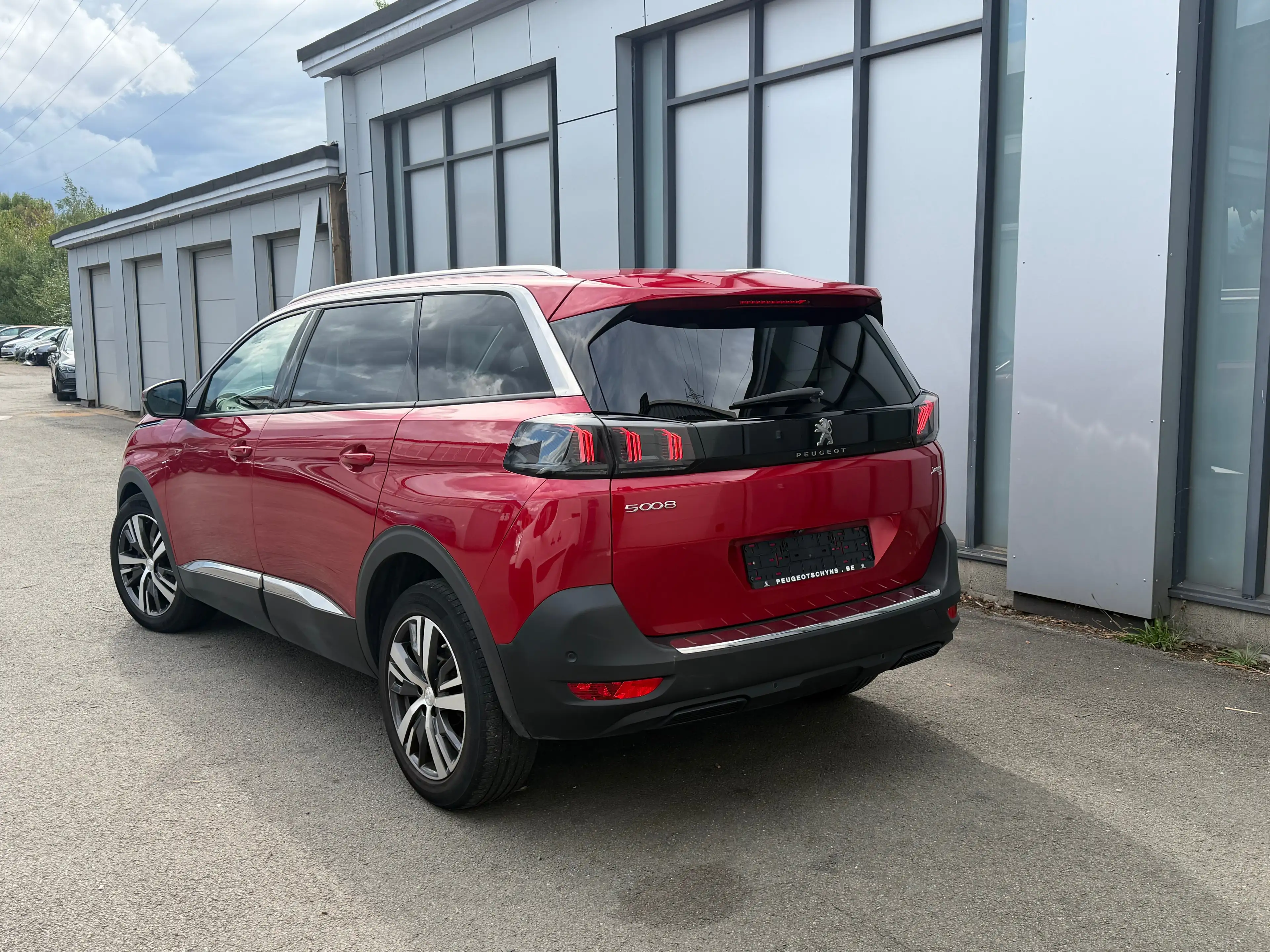 Peugeot 5008 1.5 hdi 130ch Allure — photo 4