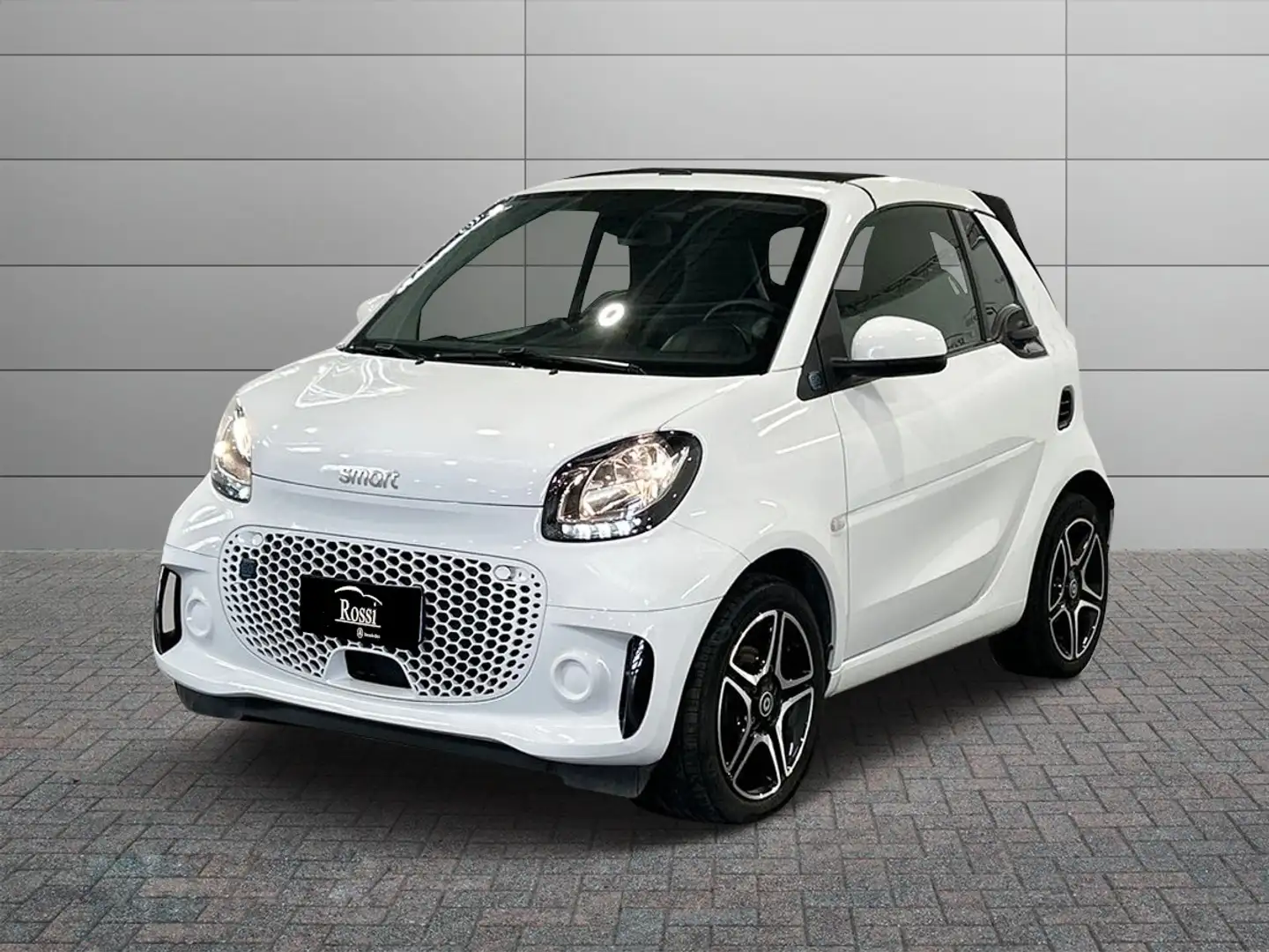smart forTwo Cabrio eq Pulse 4,6kW Blanc - 1