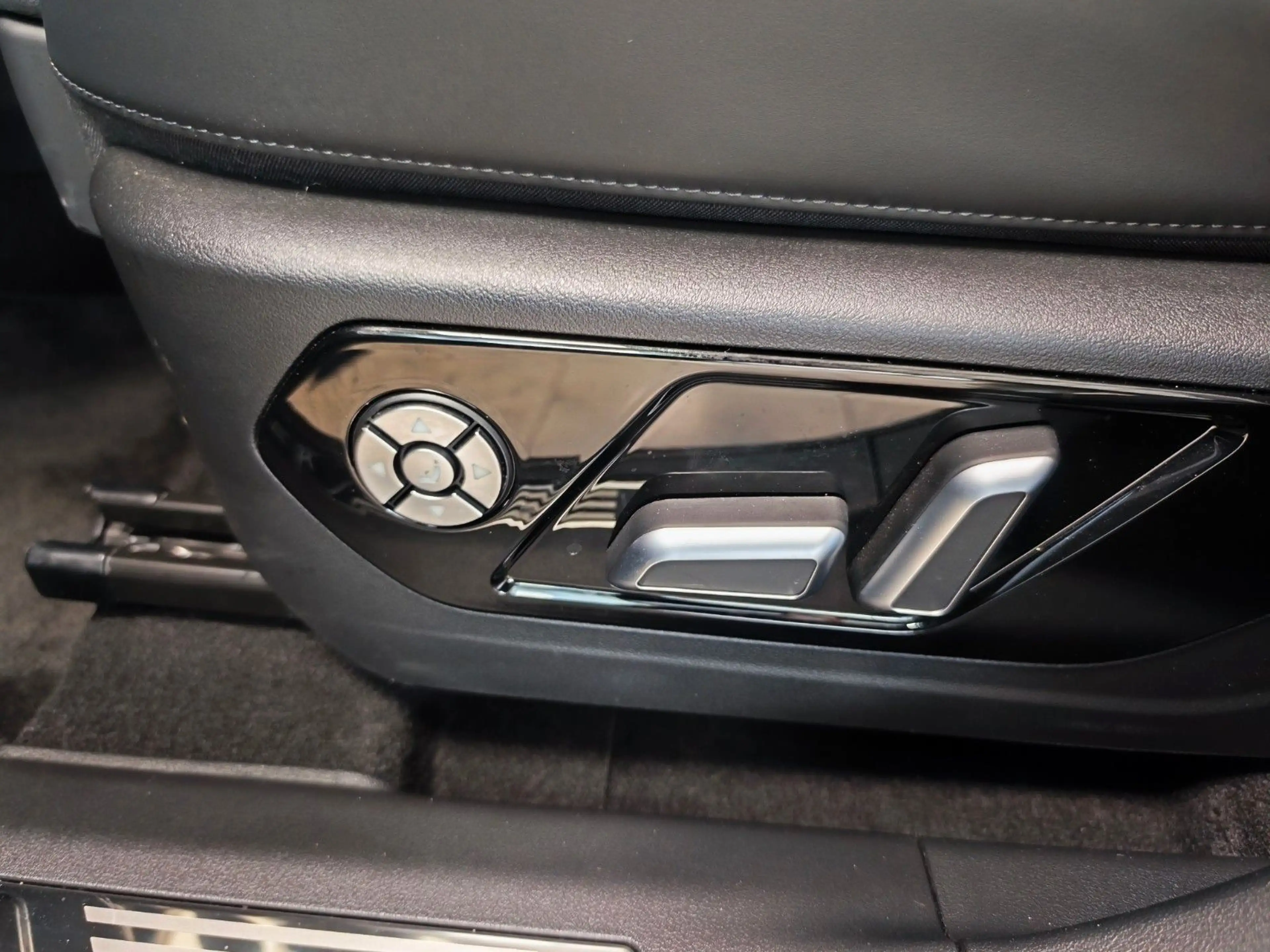 GWM WEY 03 Luxury LED | NAVI — photo 13