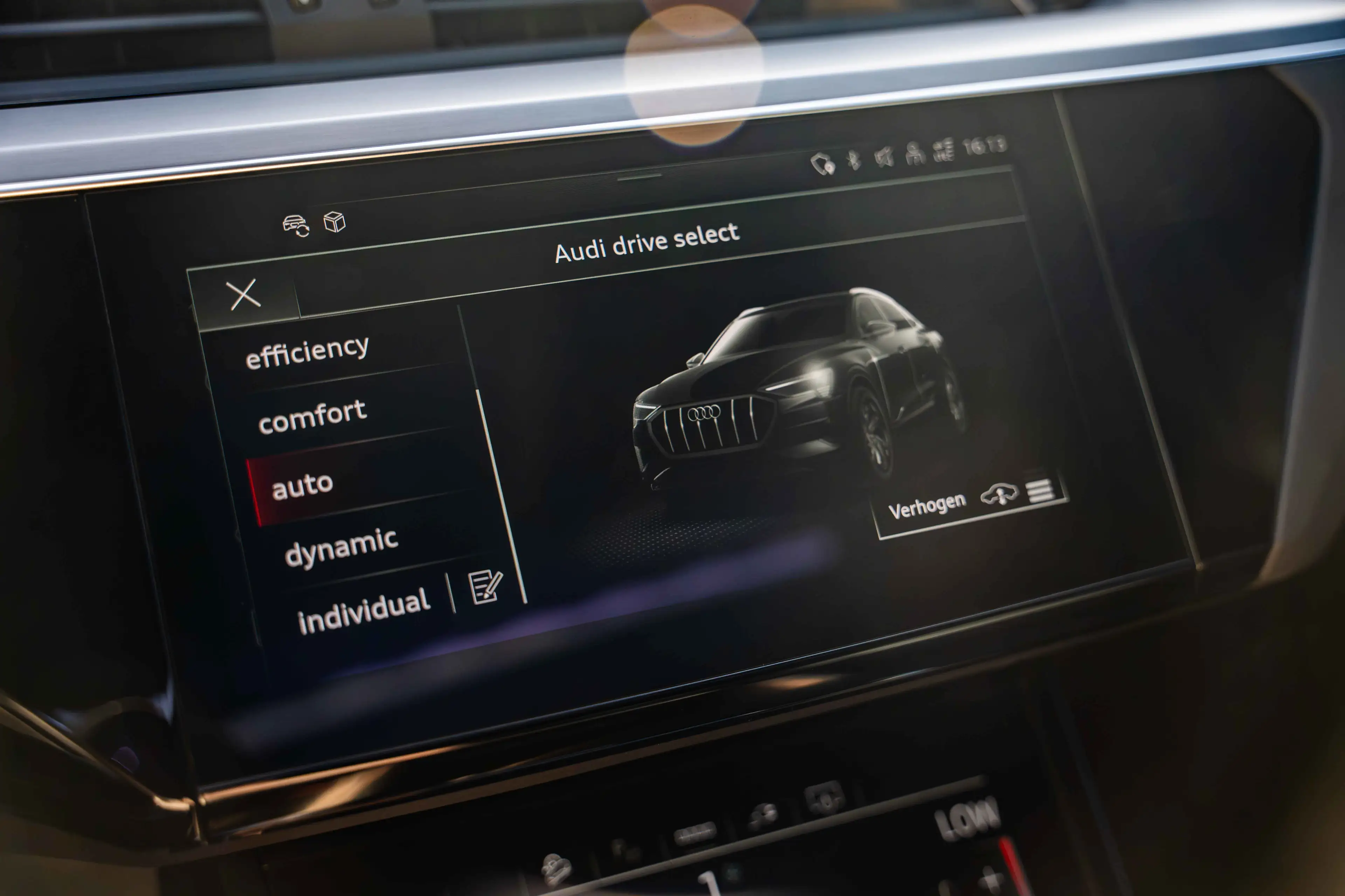 Audi e-tron E-TRON 55 SPORTBACK*QUATTRO*RS SEATS*PANO*LED*CAMERA* — photo 39