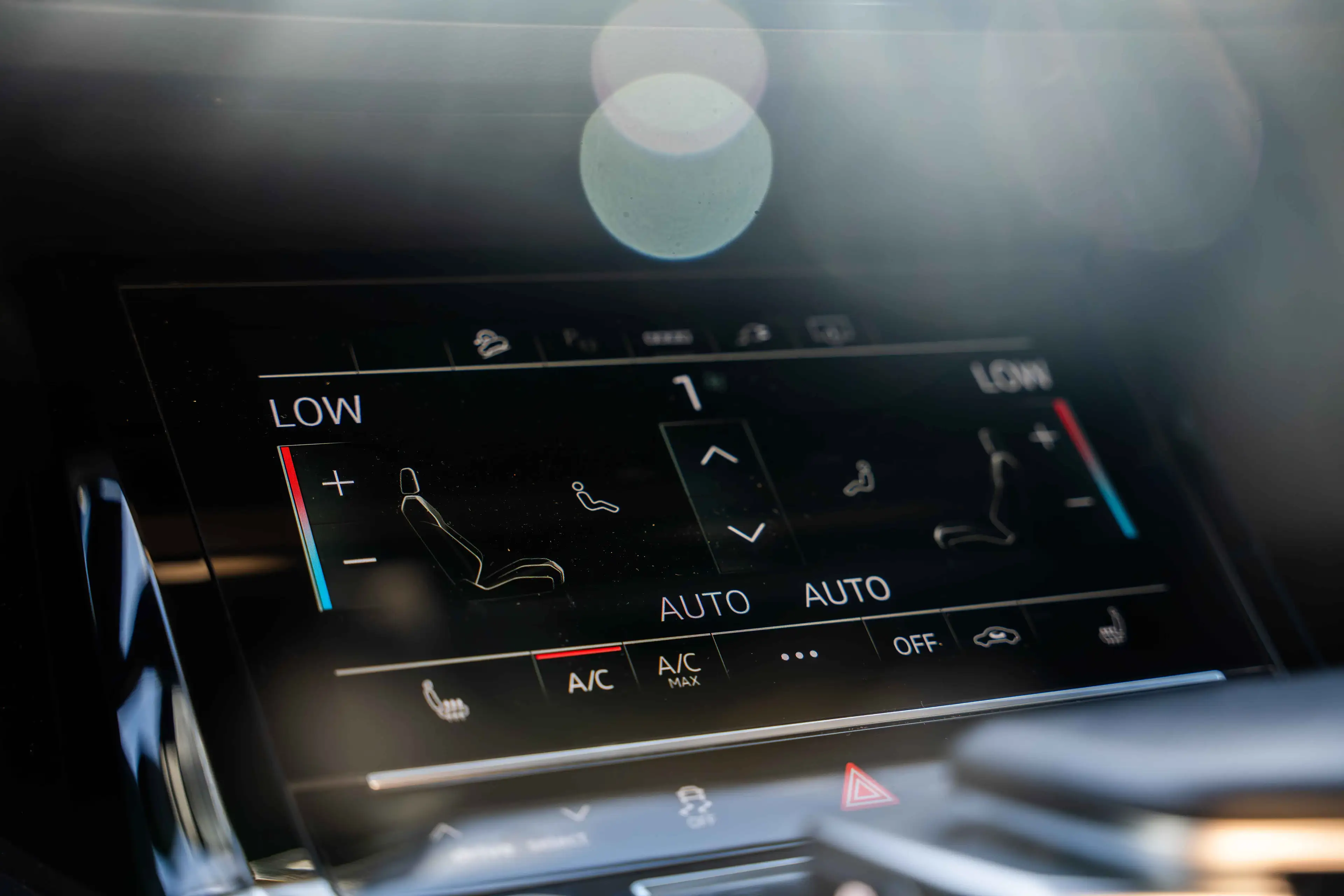 Audi e-tron E-TRON 55 SPORTBACK*QUATTRO*RS SEATS*PANO*LED*CAMERA* — photo 32