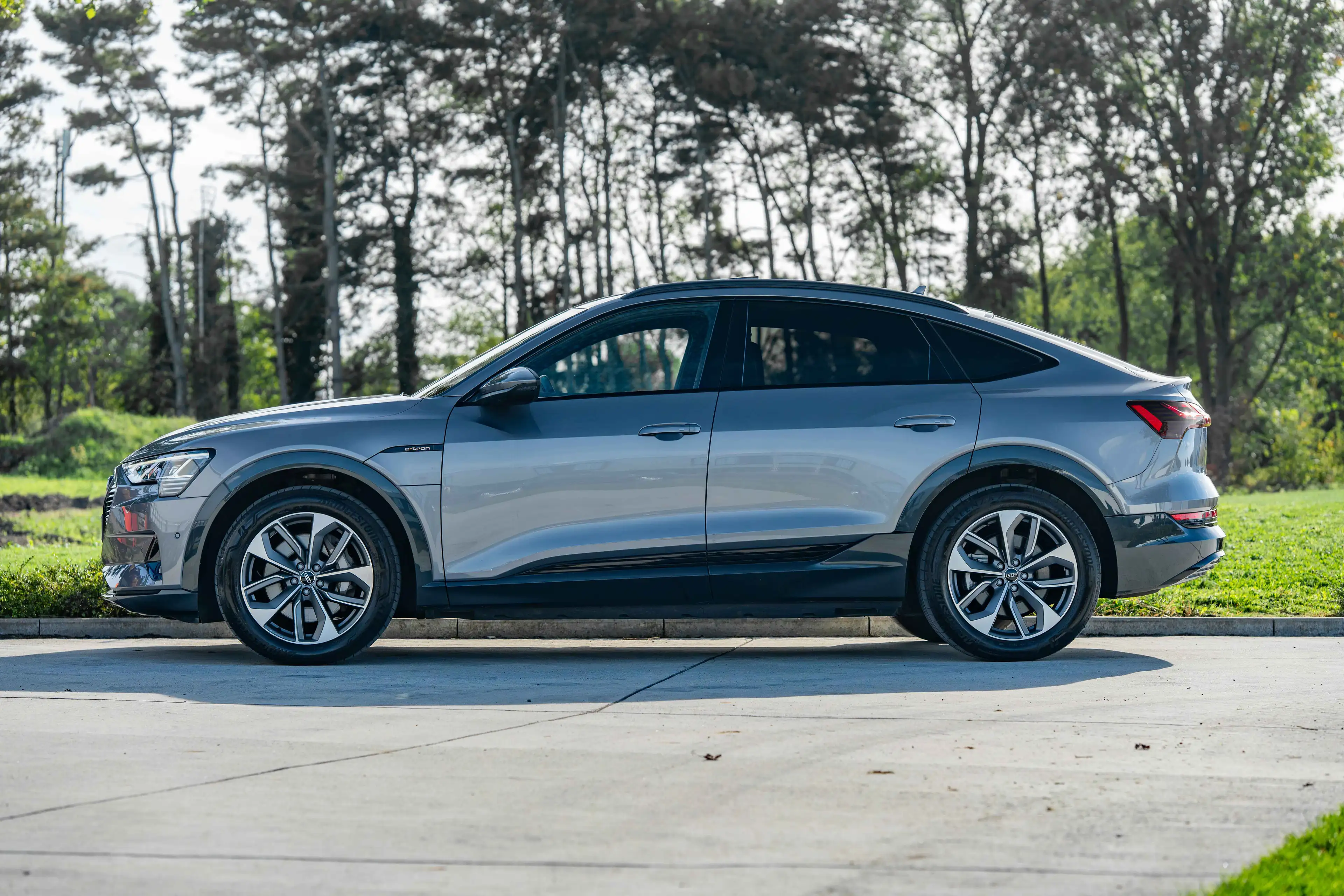 Audi e-tron E-TRON 55 SPORTBACK*QUATTRO*RS SEATS*PANO*LED*CAMERA* — photo 7