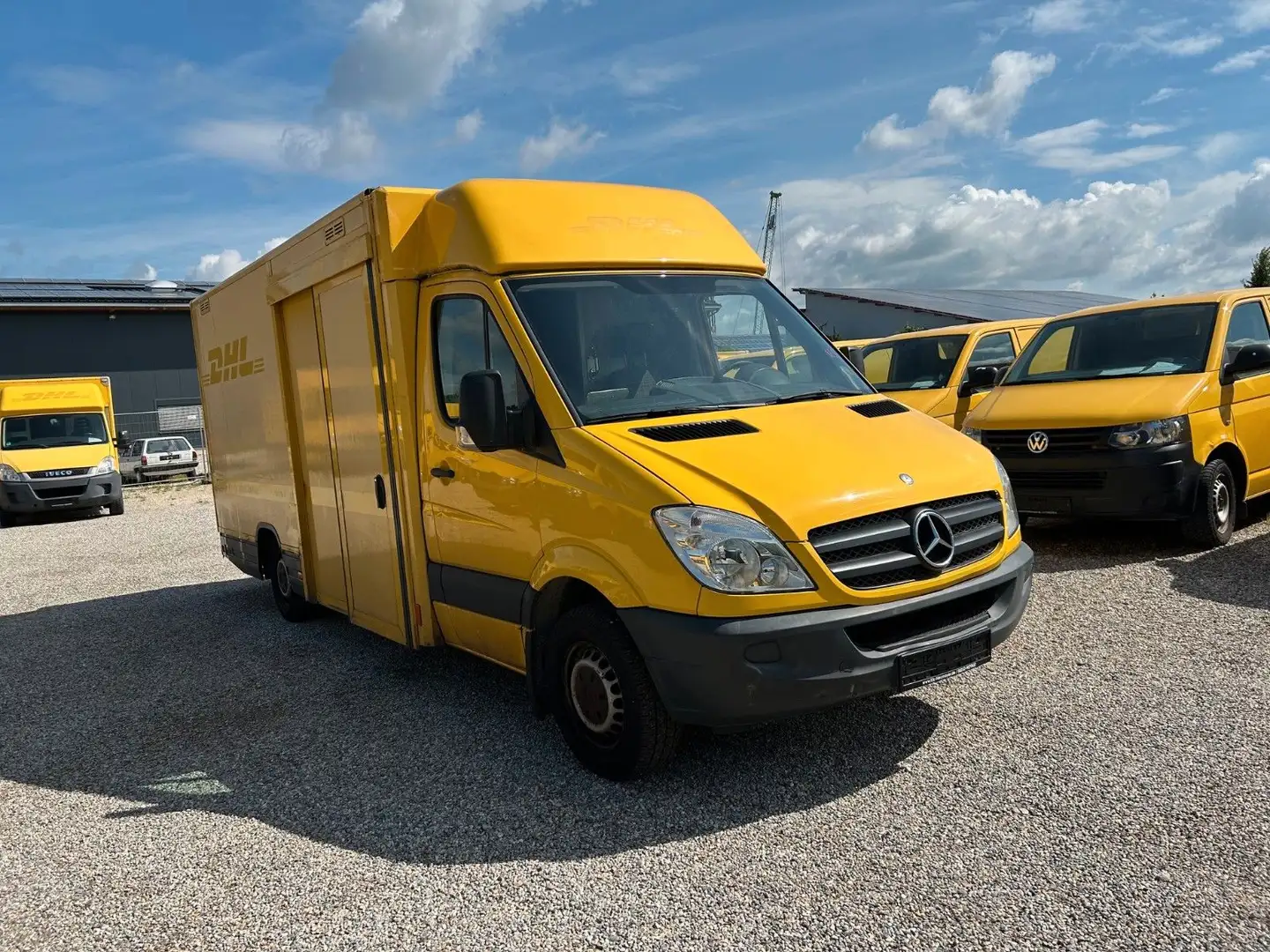 Mercedes-Benz Sprinter Koffer/Automatik/mit Notsitz/Kamera Yellow - 1