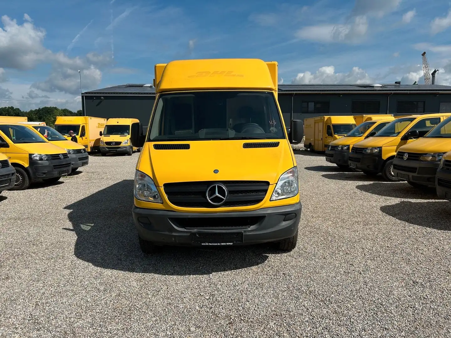 Mercedes-Benz Sprinter Koffer/Automatik/mit Notsitz/Kamera Yellow - 2
