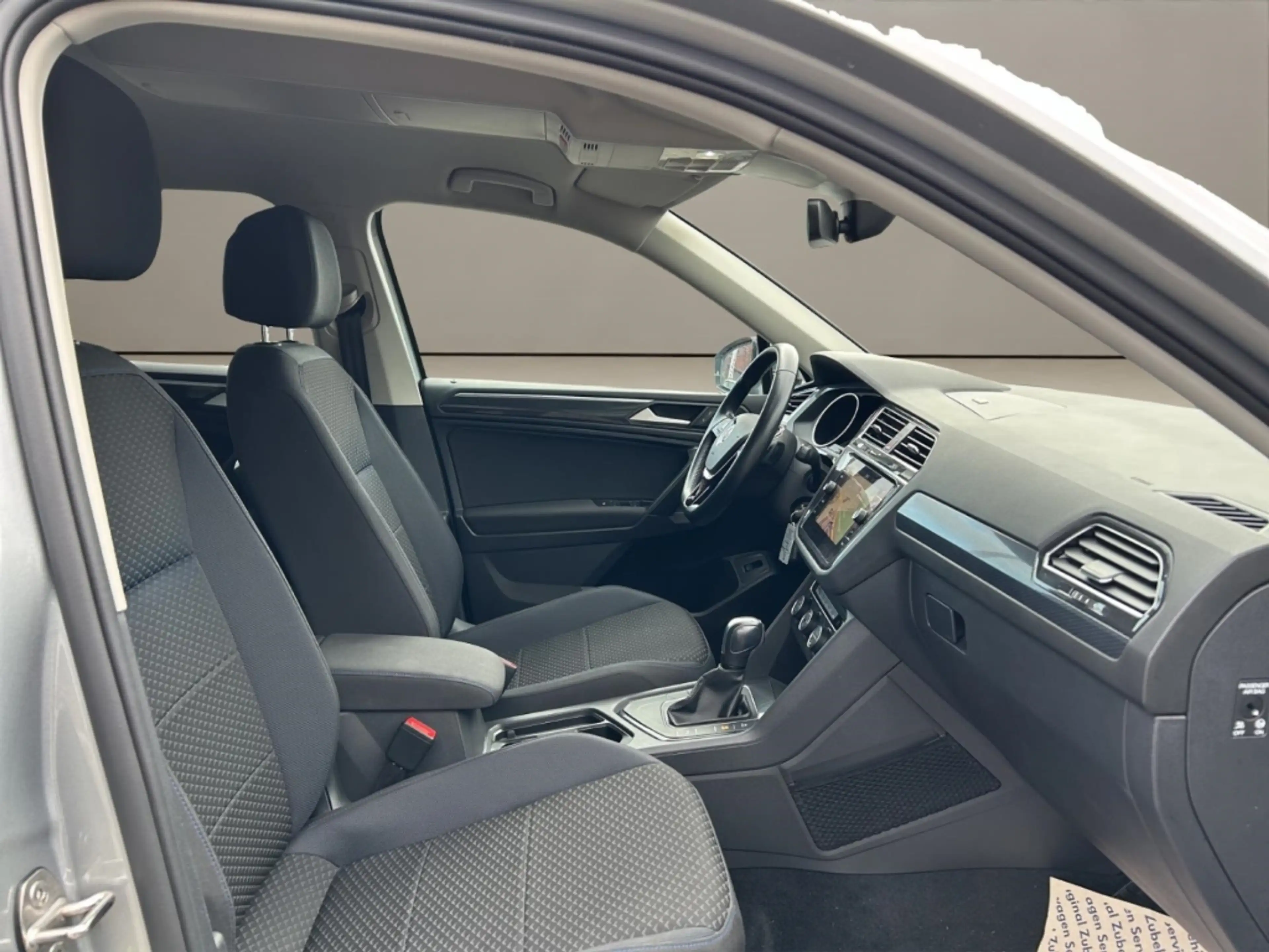 Volkswagen Tiguan Allspace 2.0 TDI DSG (LED/ACC/AHK/Standheizung) — photo 12