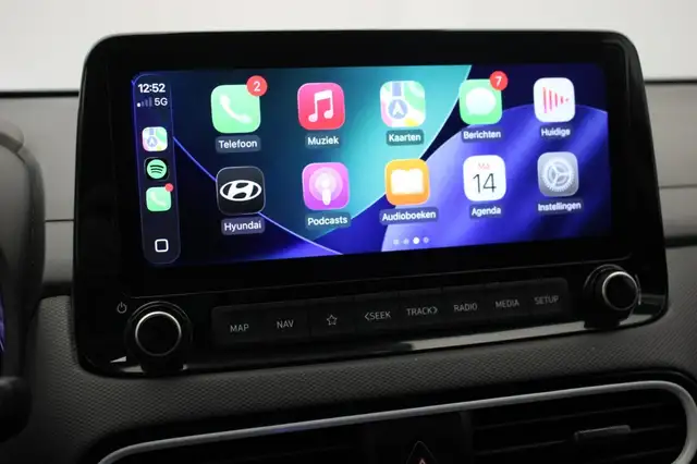 Hyundai Kona view 5
