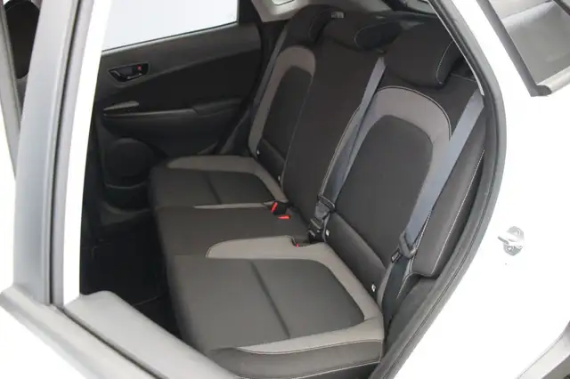 Hyundai Kona view 12