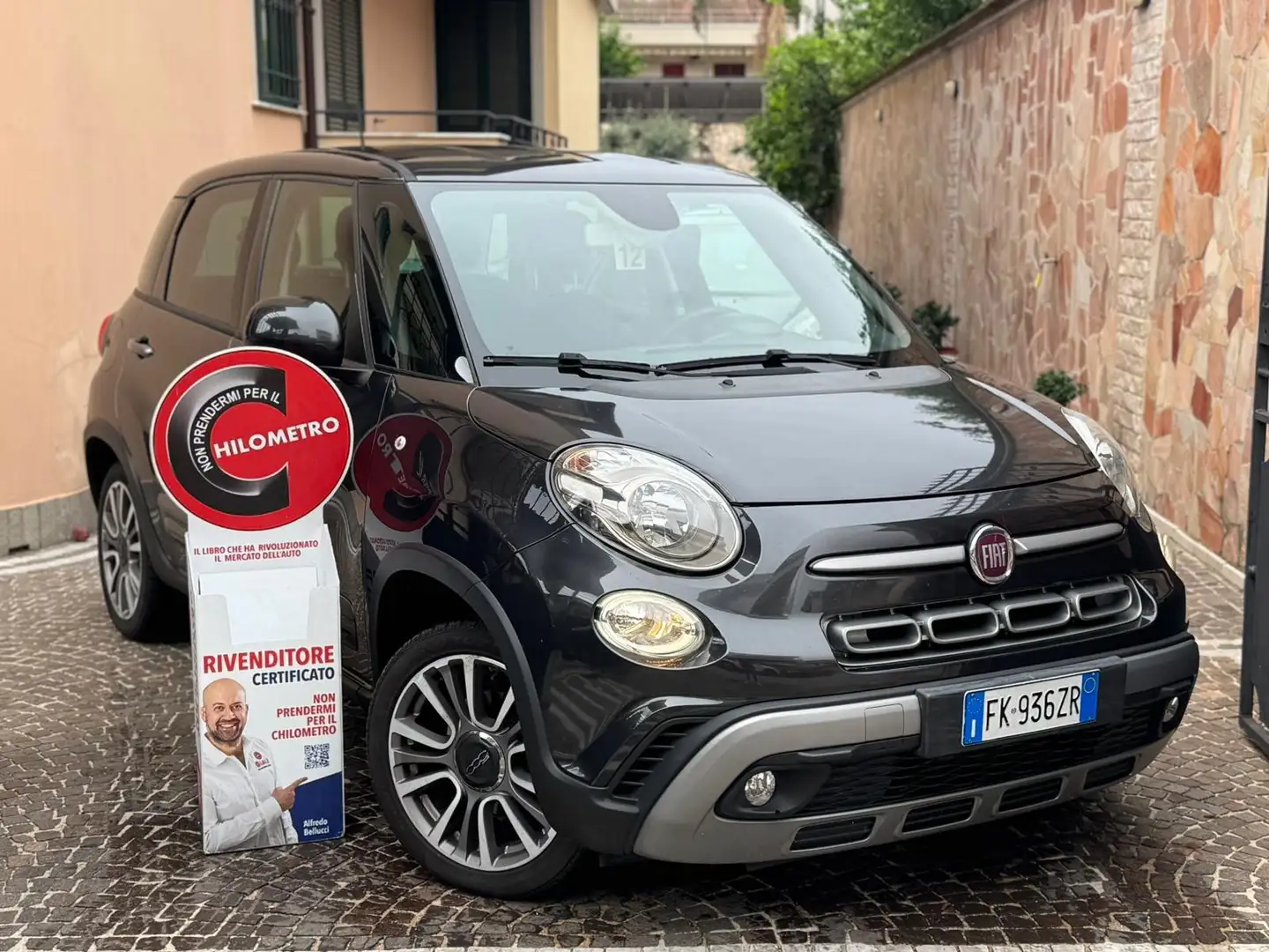 Fiat 500L 1.3 Multijet 95 CV Dualogic Cross Nero - 1