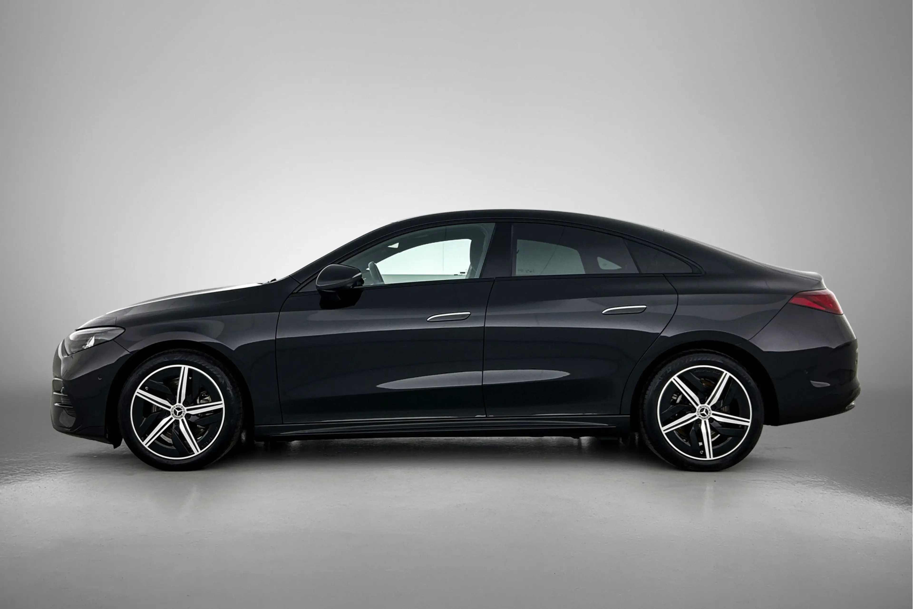 Mercedes-Benz CLA 250 250+ Launch Edition 85.5 kWh — photo 3