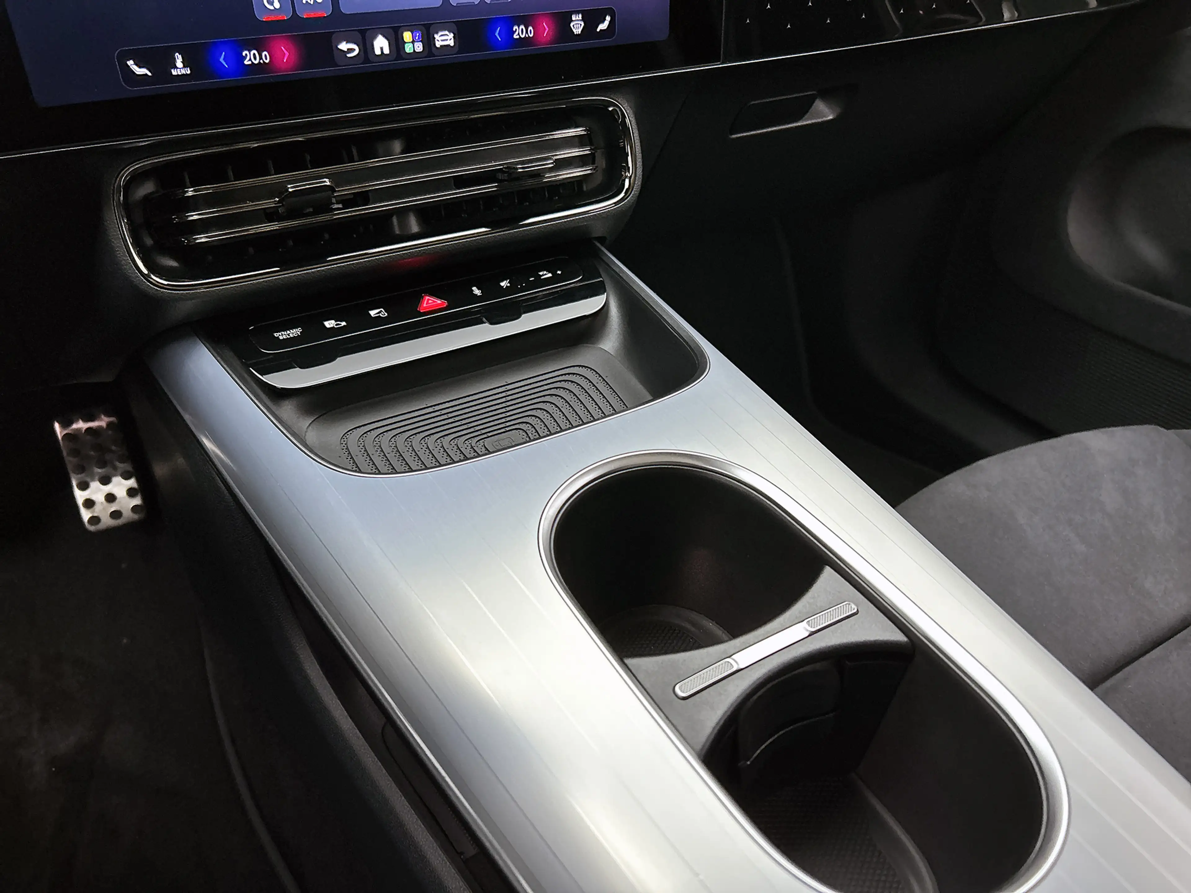 Mercedes-Benz CLA 250 250+ Launch Edition 85.5 kWh — photo 11